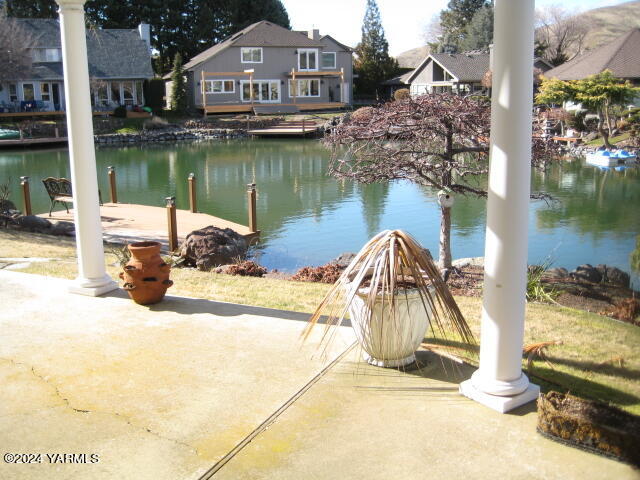 2009 White Pine Ct