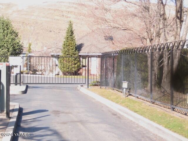 2009 White Pine Ct
