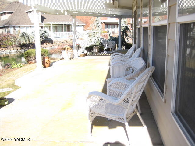 2009 White Pine Ct