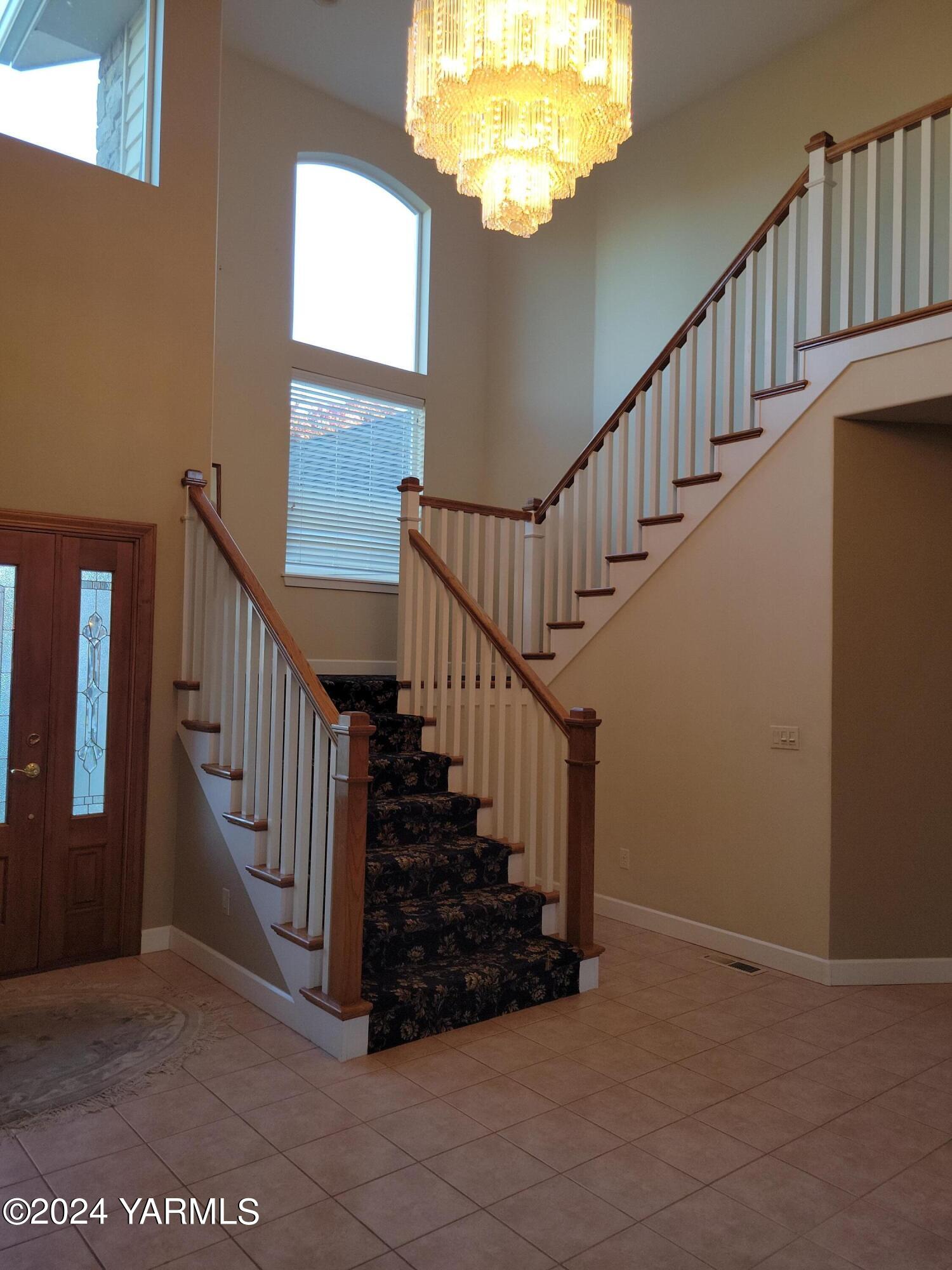 2009 White Pine Ct