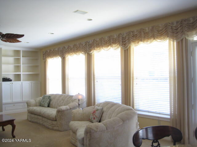 2009 White Pine Ct