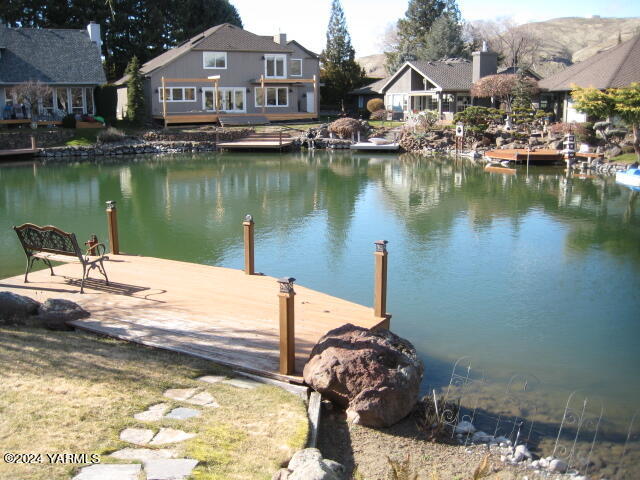 2009 White Pine Ct
