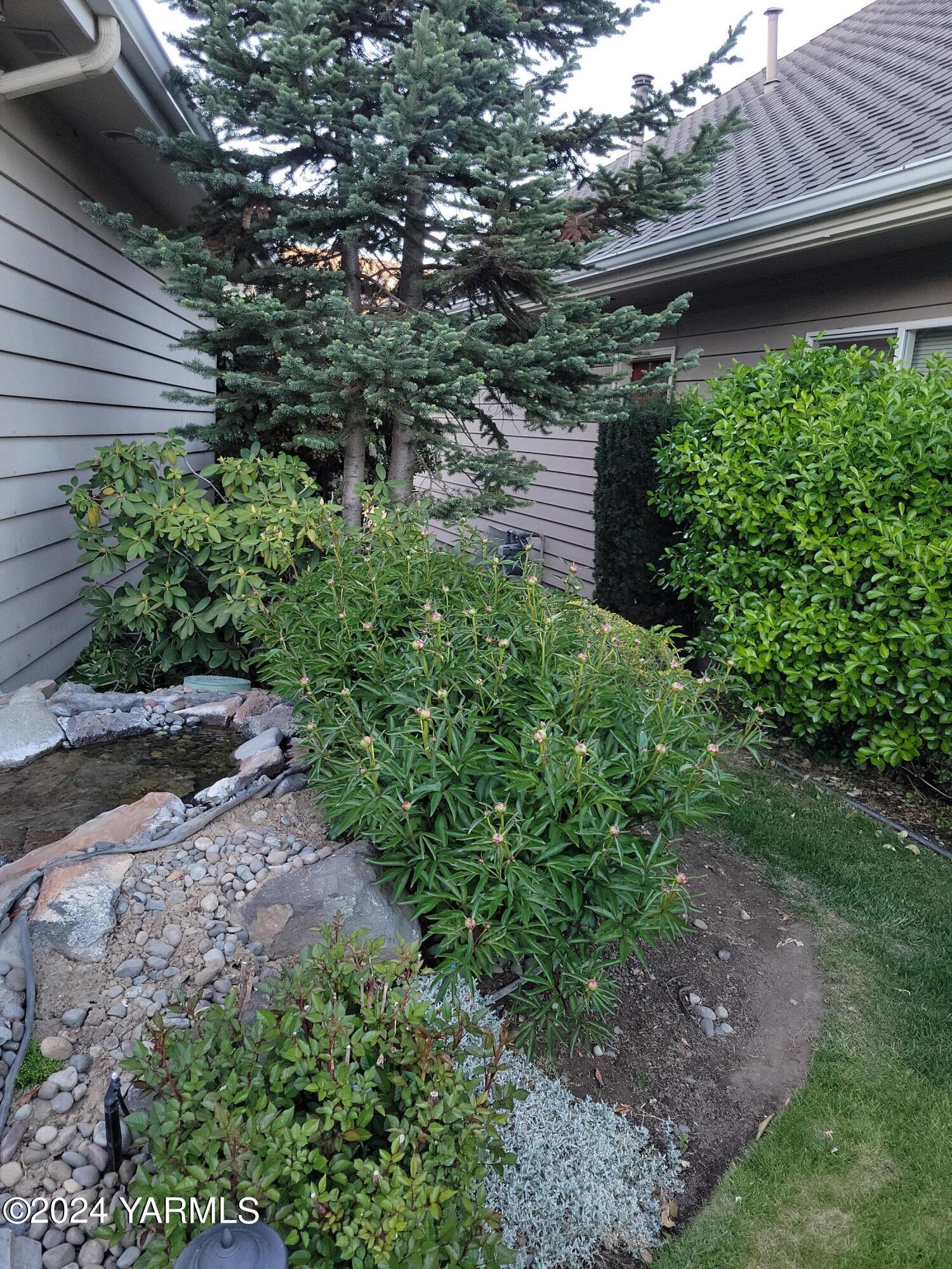 2009 White Pine Ct