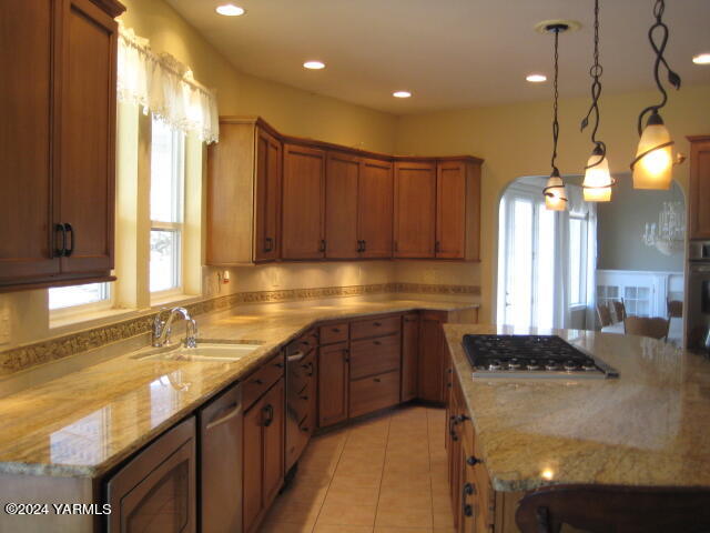 2009 White Pine Ct