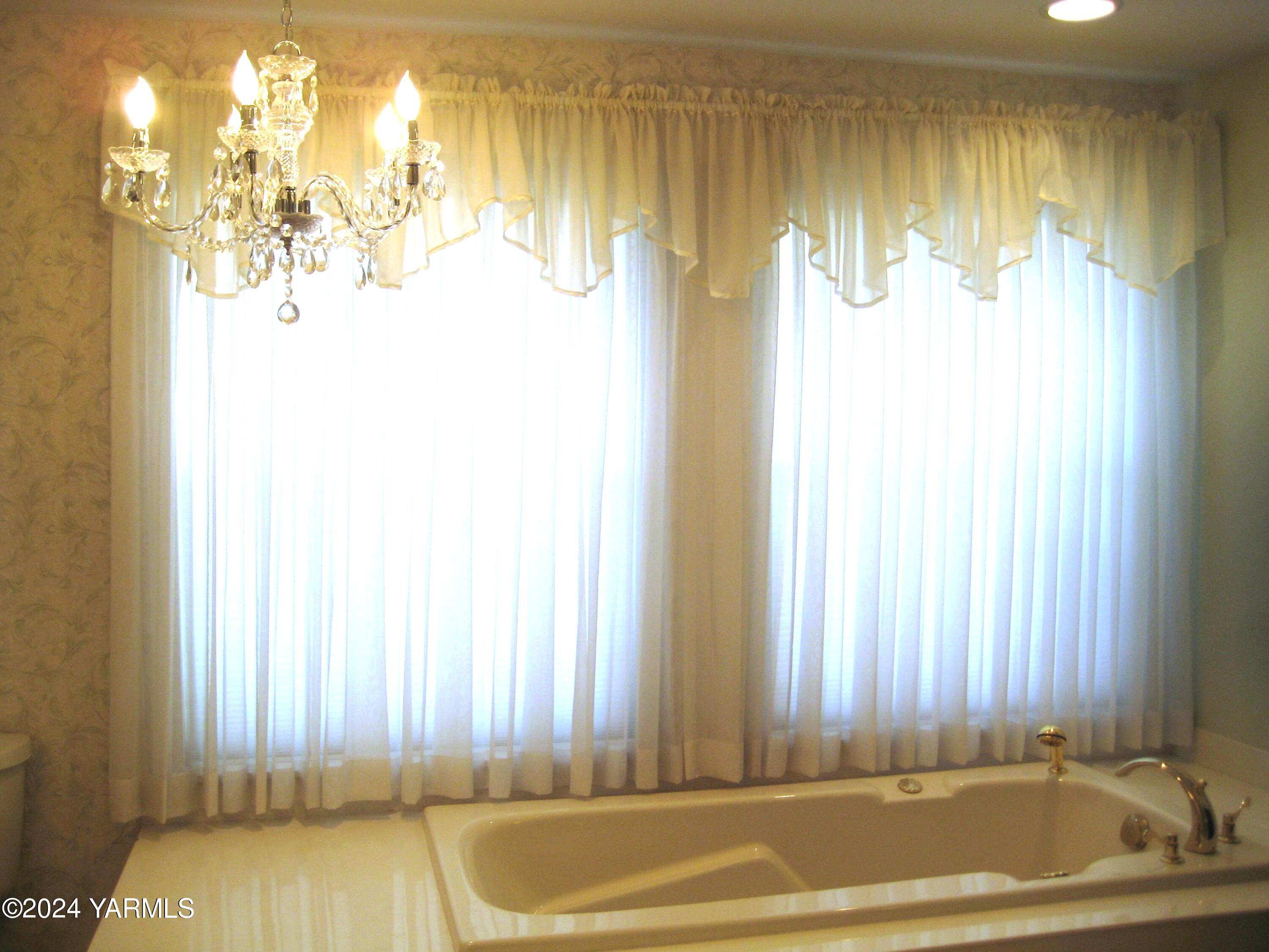 2009 White Pine Ct