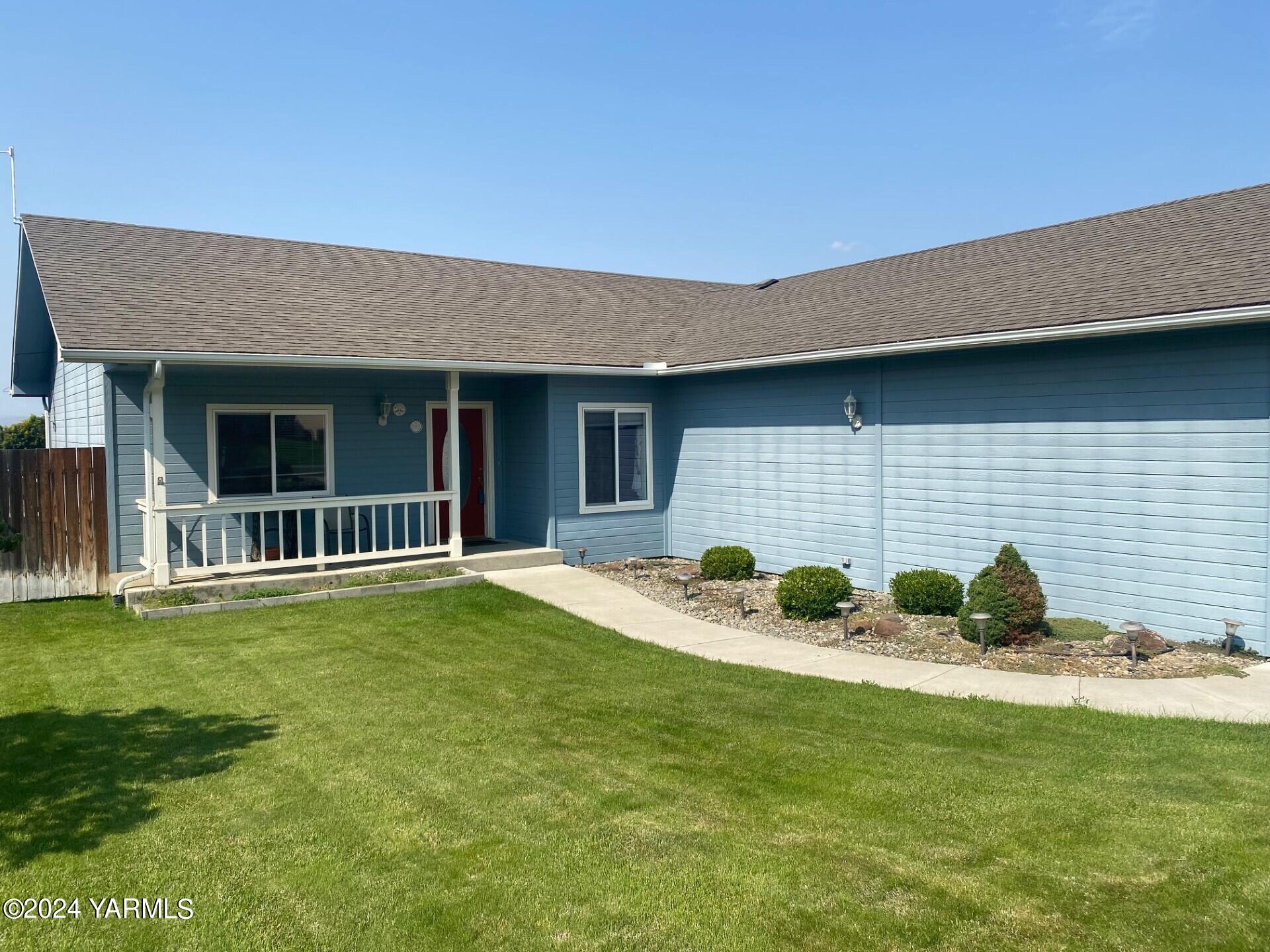 706 N Tumac Dr