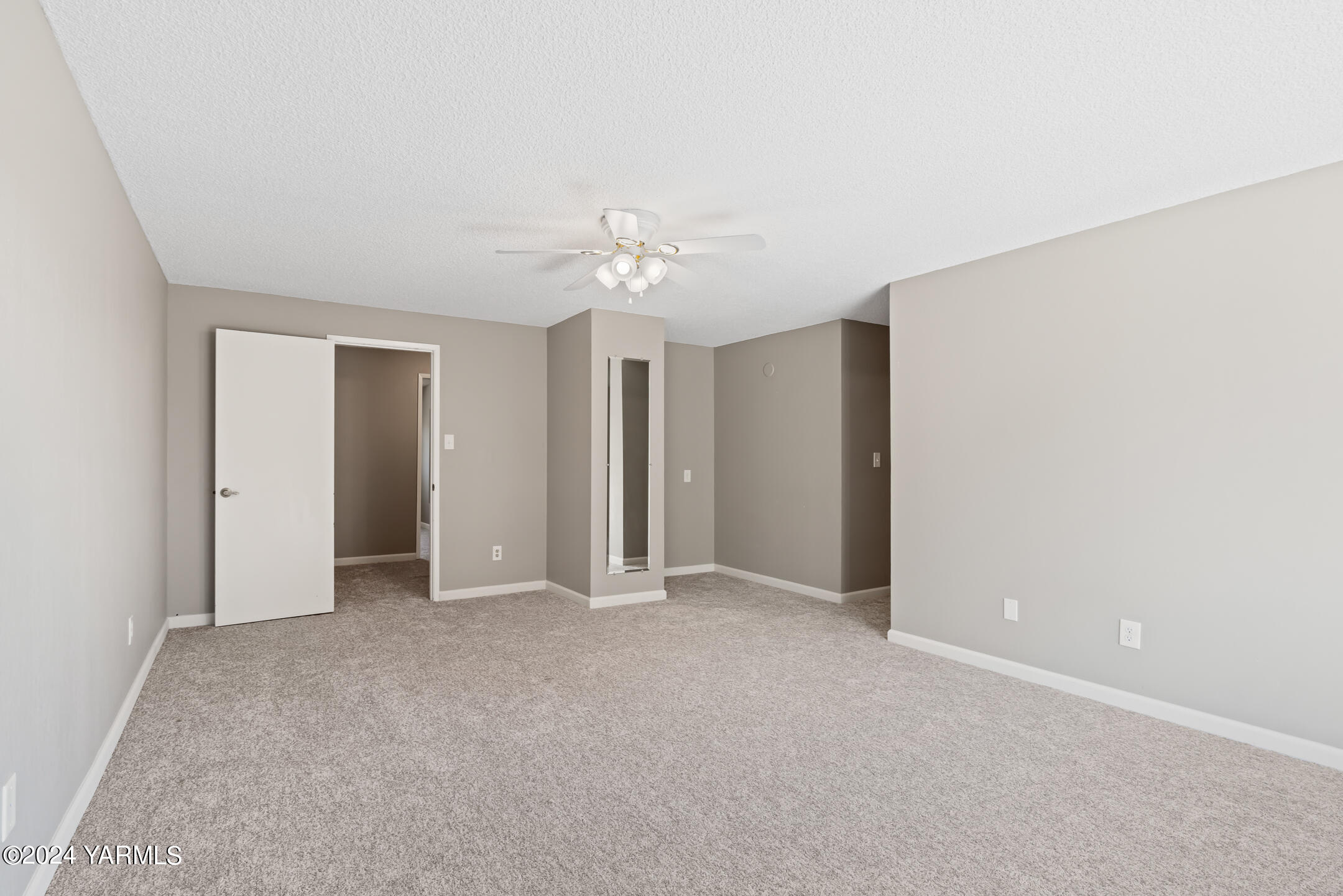 701 S 38th Ave Unit: 18