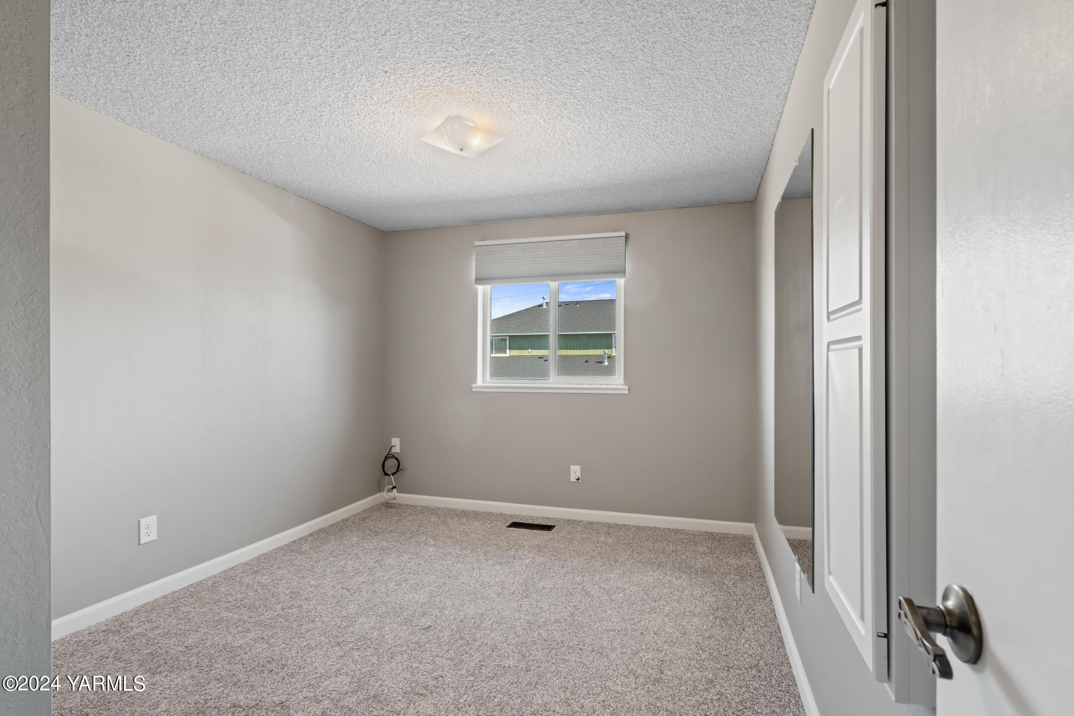 701 S 38th Ave Unit: 18