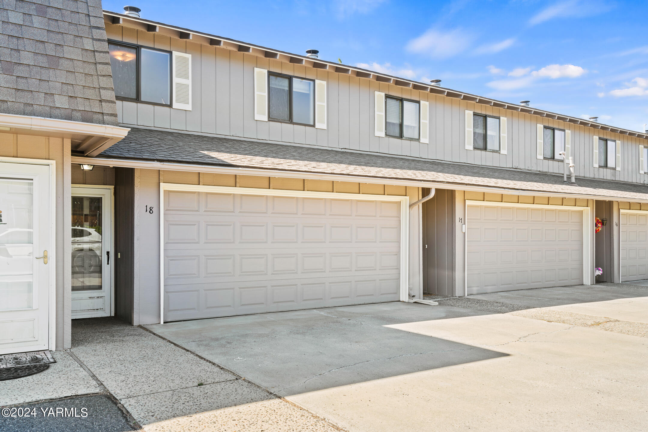 701 S 38th Ave Unit: 18
