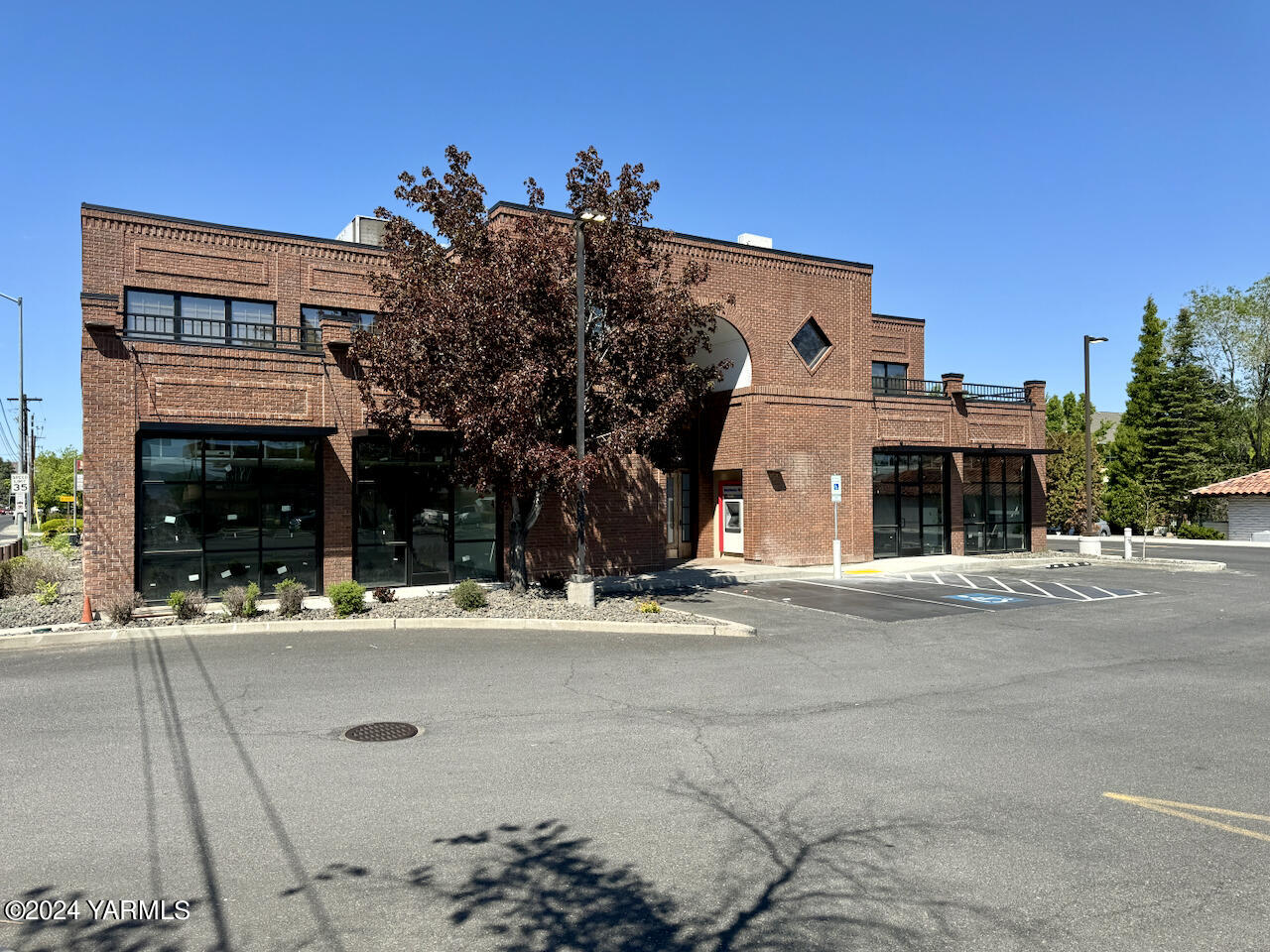 205 N 40th Ave Unit: 203