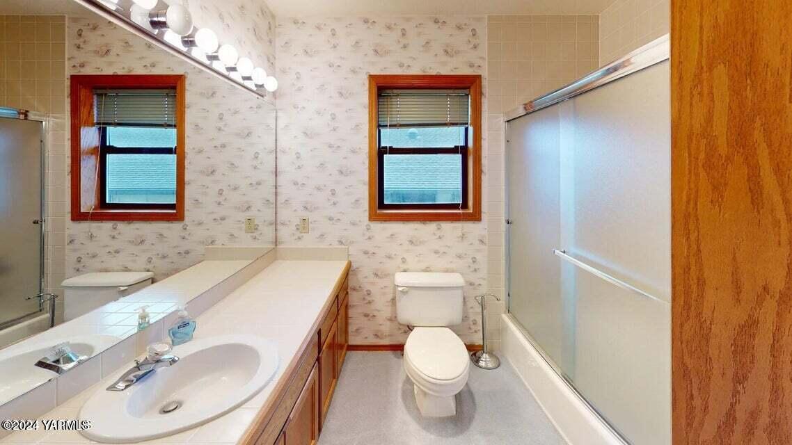 101 N 48th Ave Unit: 32