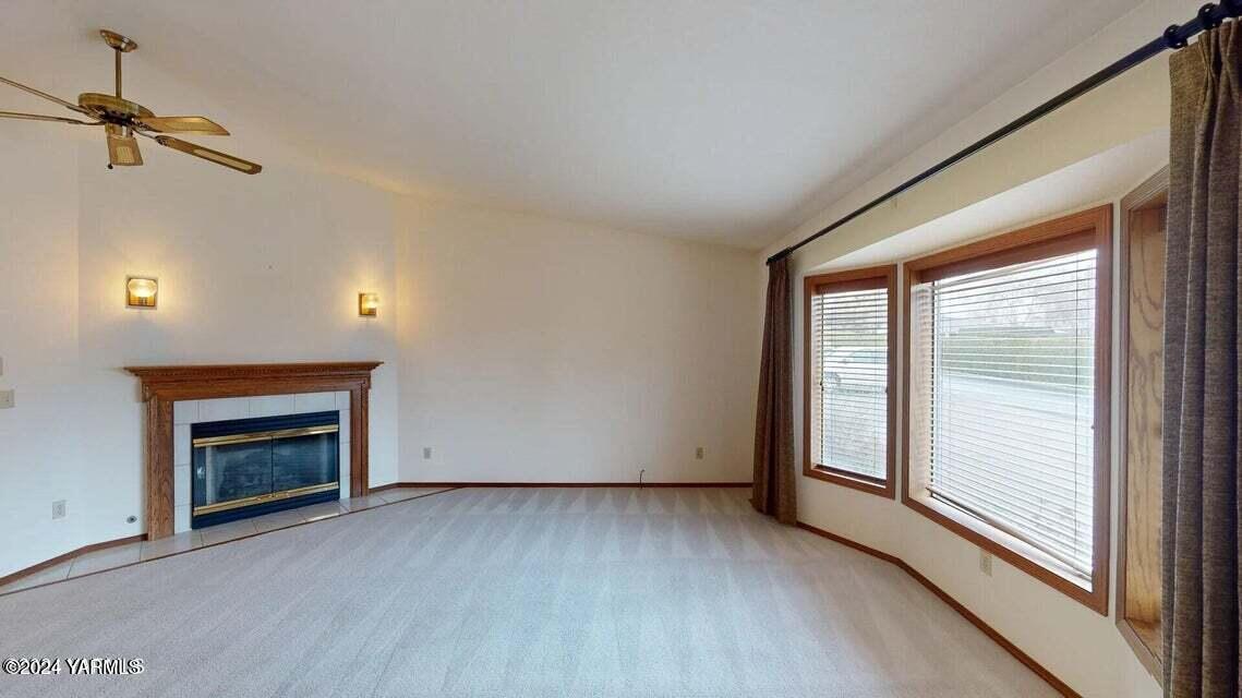 101 N 48th Ave Unit: 32