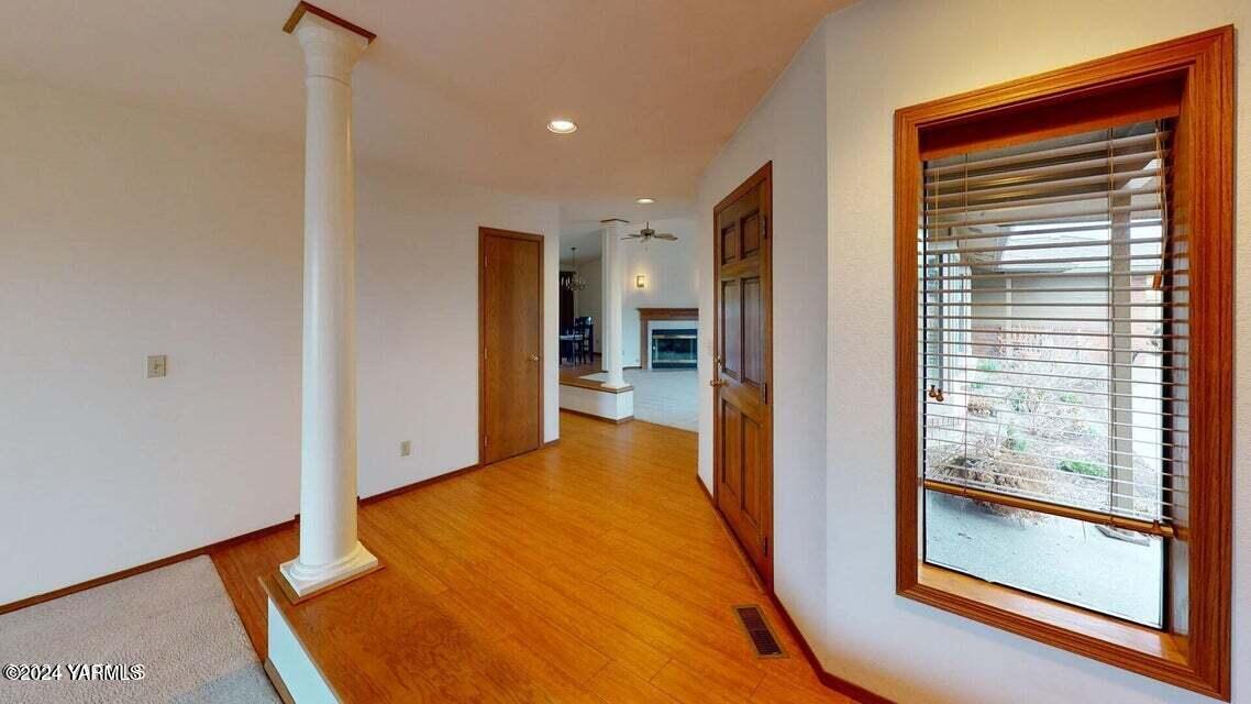 101 N 48th Ave Unit: 32