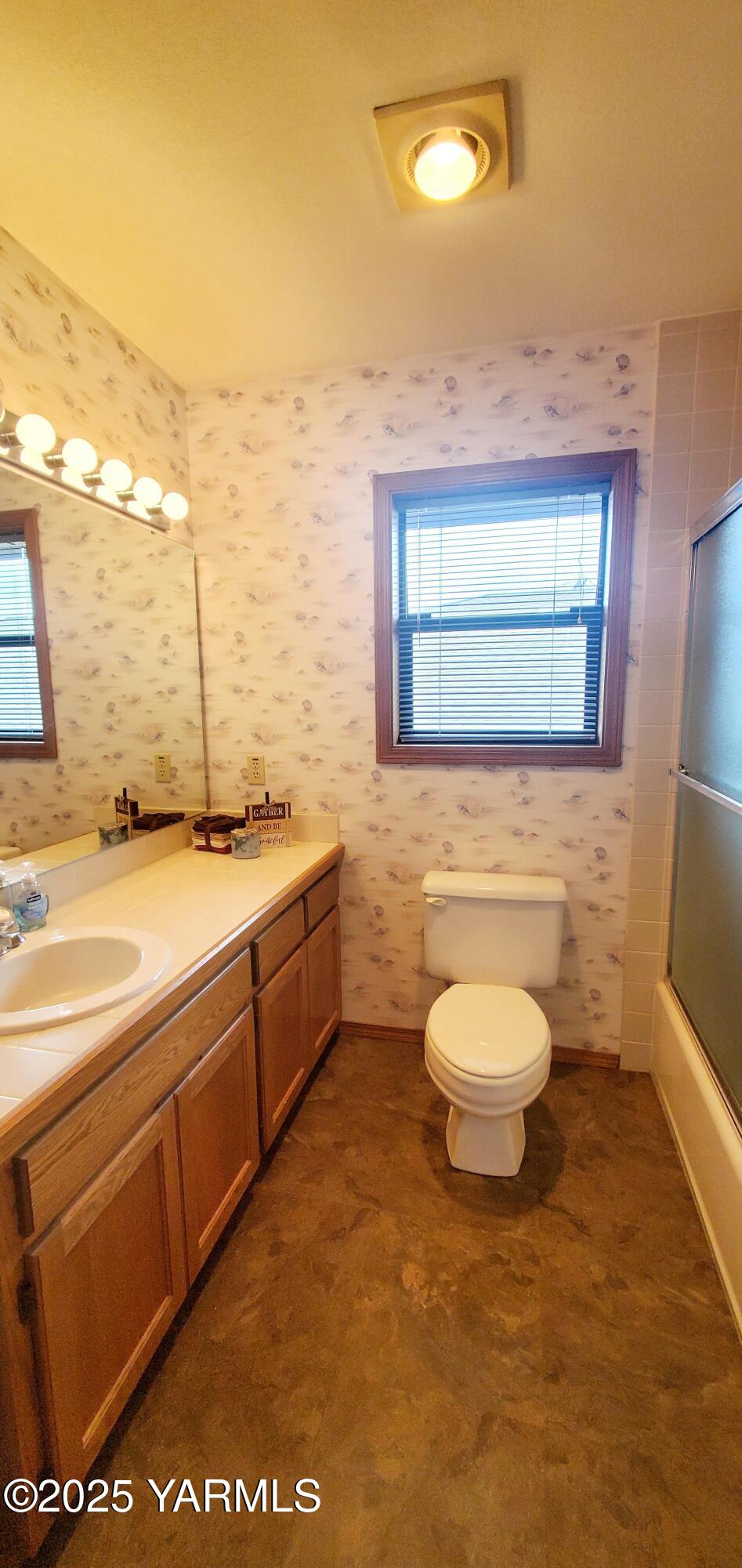 101 N 48th Ave Unit: 32