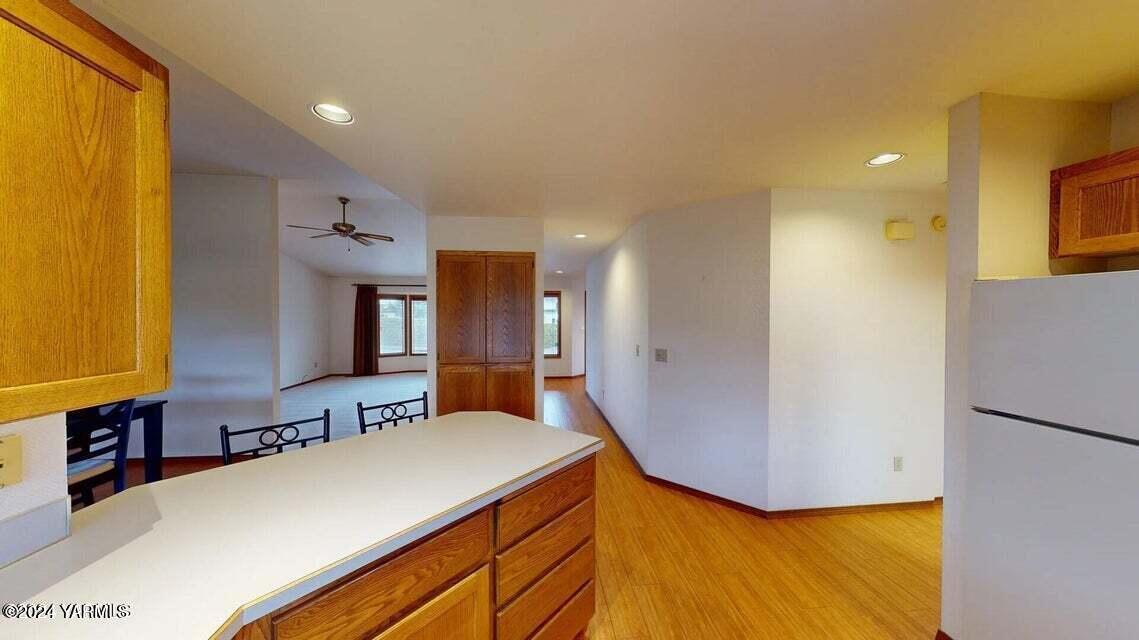 101 N 48th Ave Unit: 32