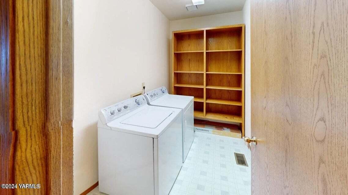 101 N 48th Ave Unit: 32