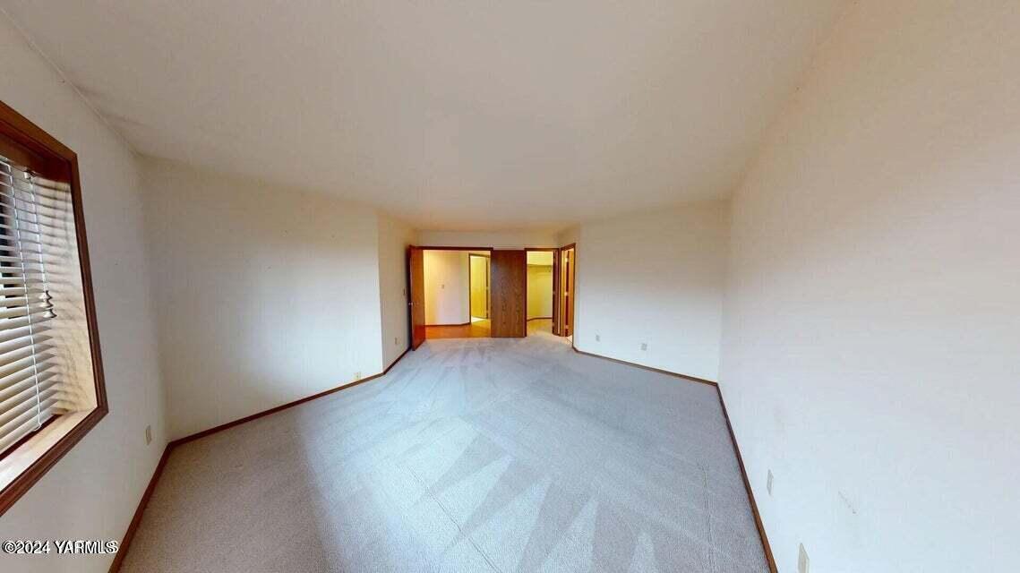 101 N 48th Ave Unit: 32