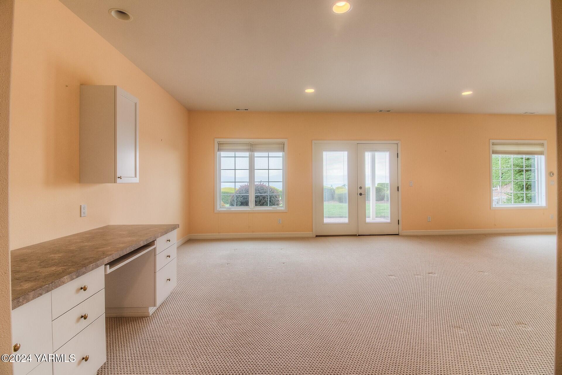 5800 Scenic Ridge Lp