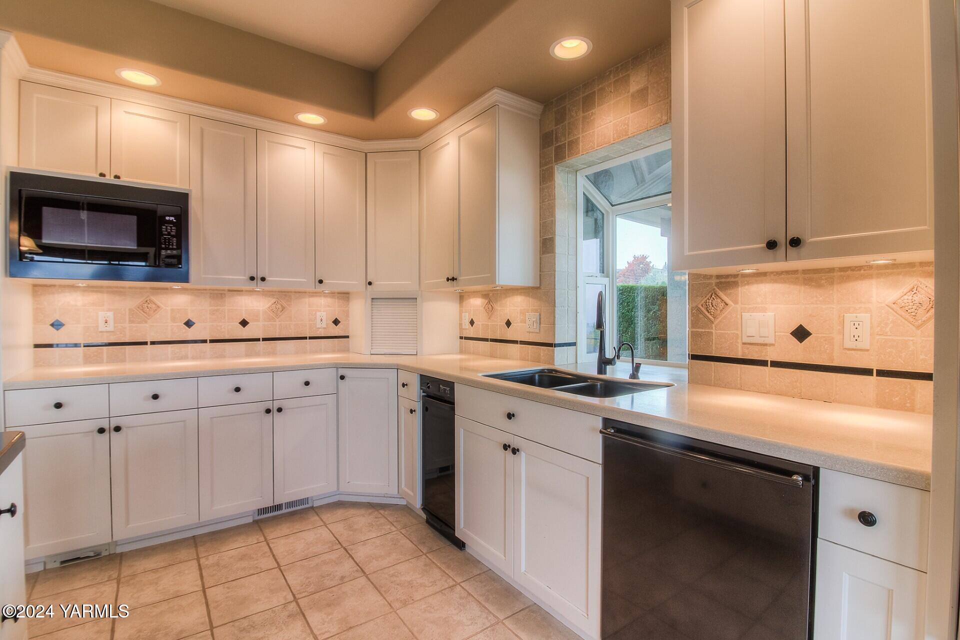 5800 Scenic Ridge Lp