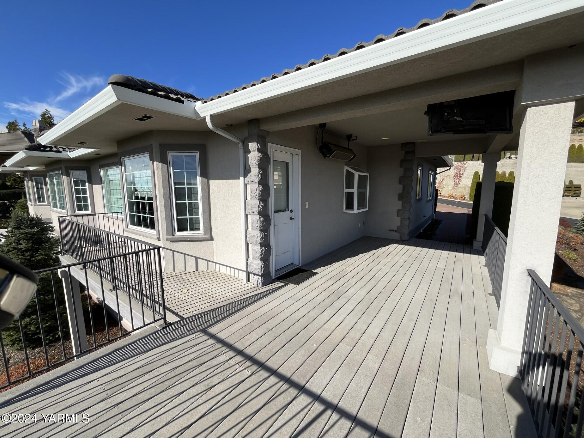 5800 Scenic Ridge Lp