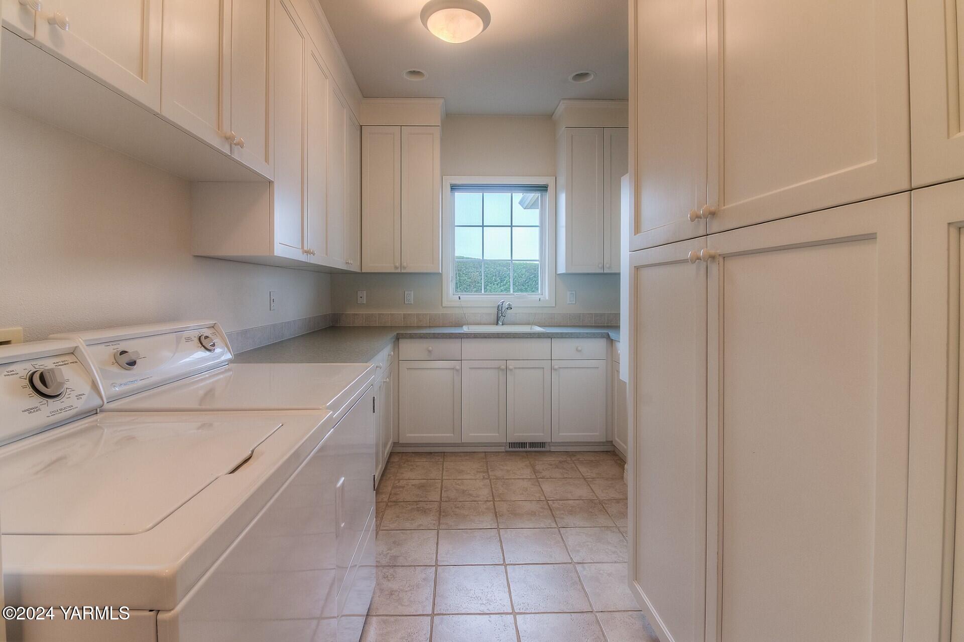 5800 Scenic Ridge Lp