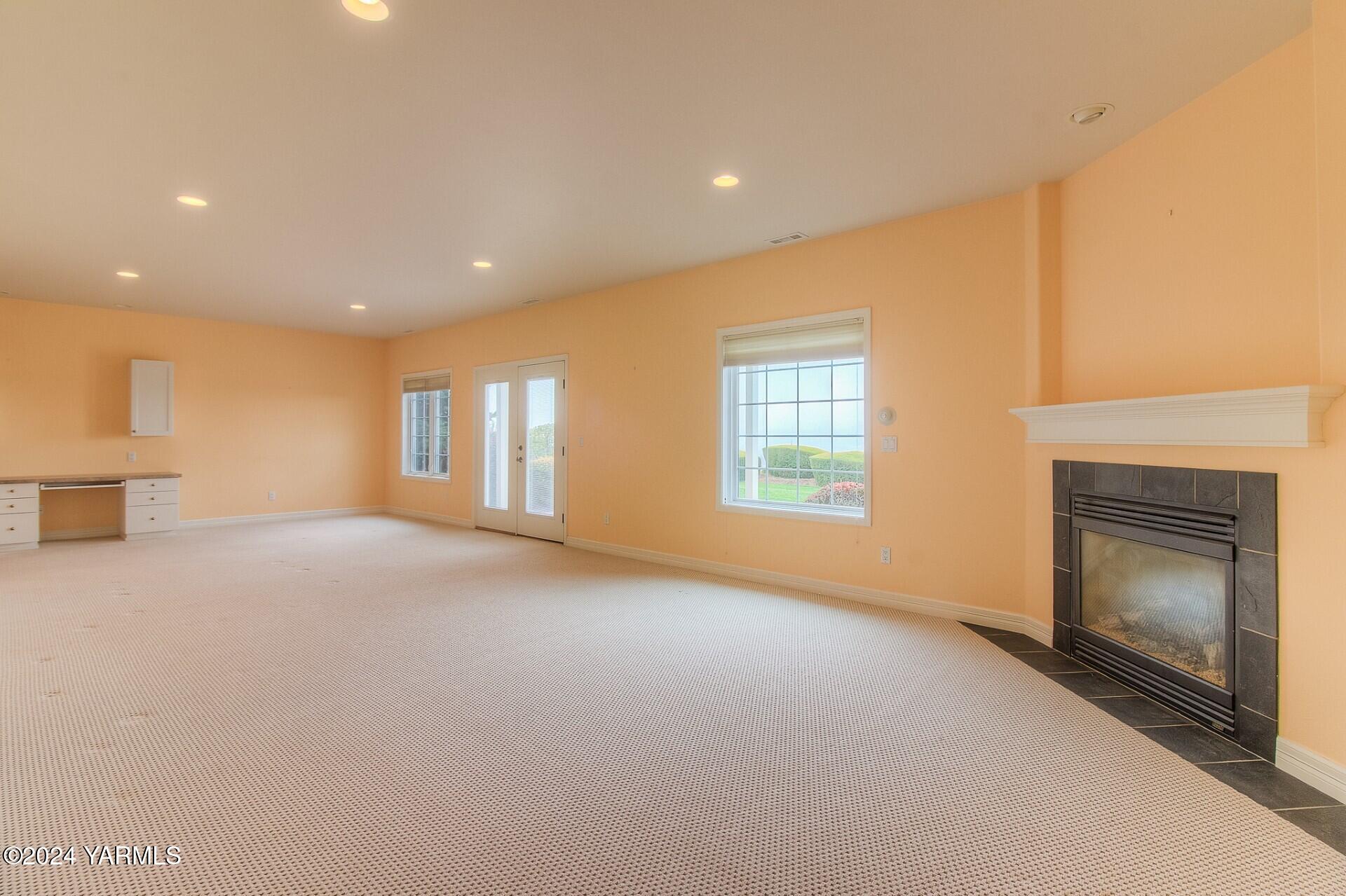 5800 Scenic Ridge Lp