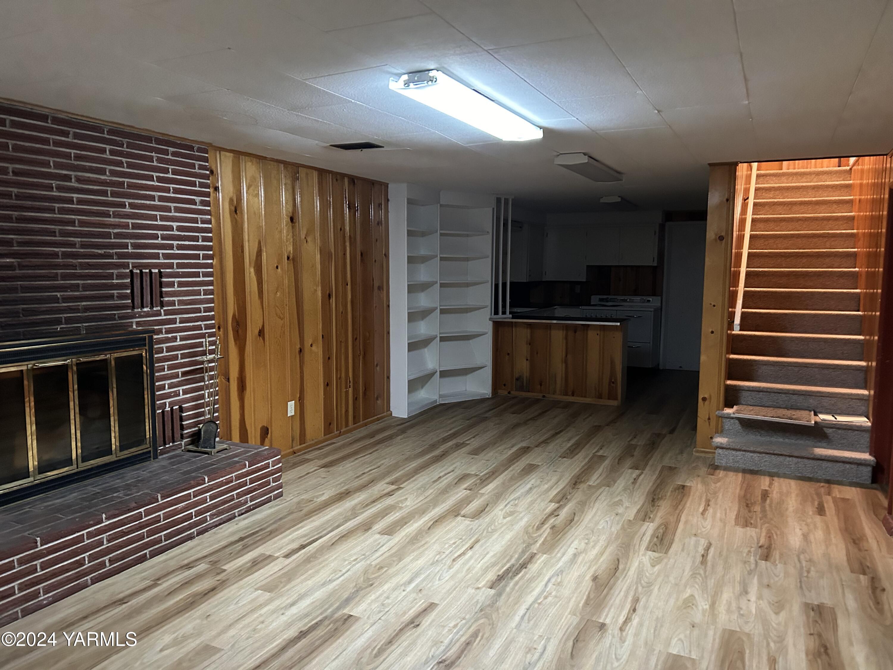 303 McDowell St