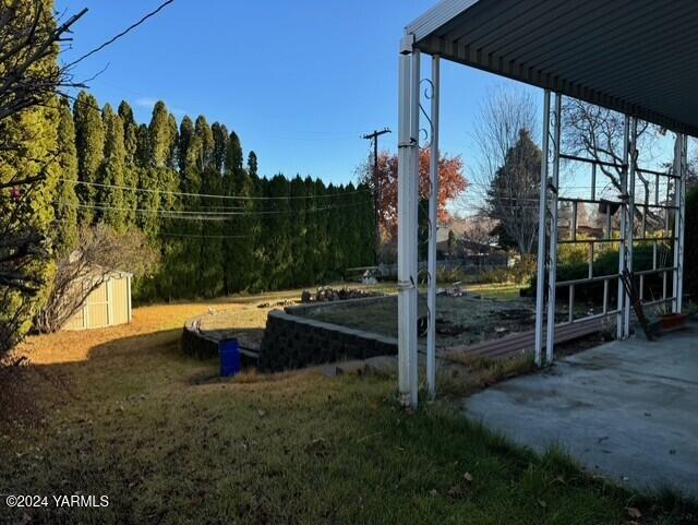 229 N 35th Ave