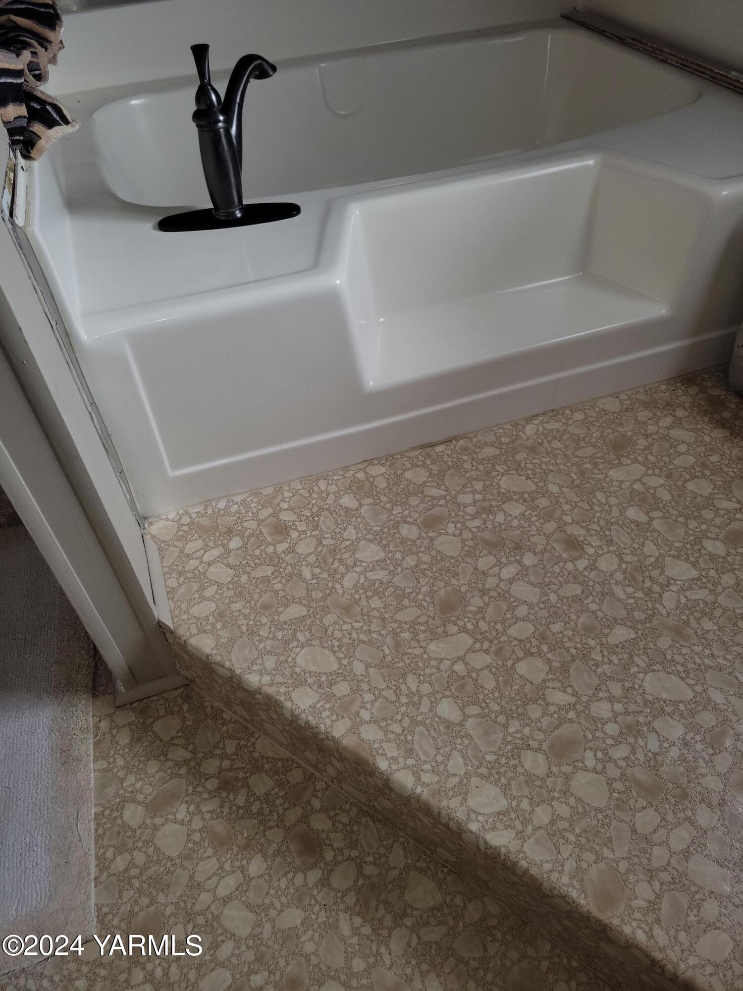 661 Pence Rd Unit: 56