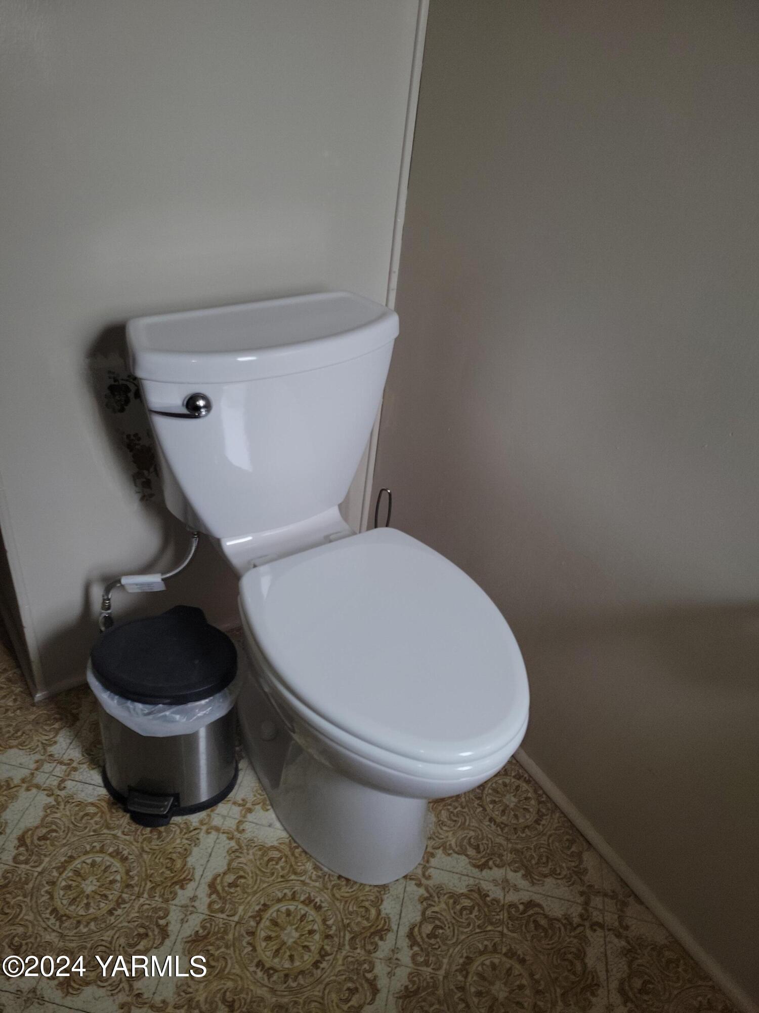 661 Pence Rd Unit: 56