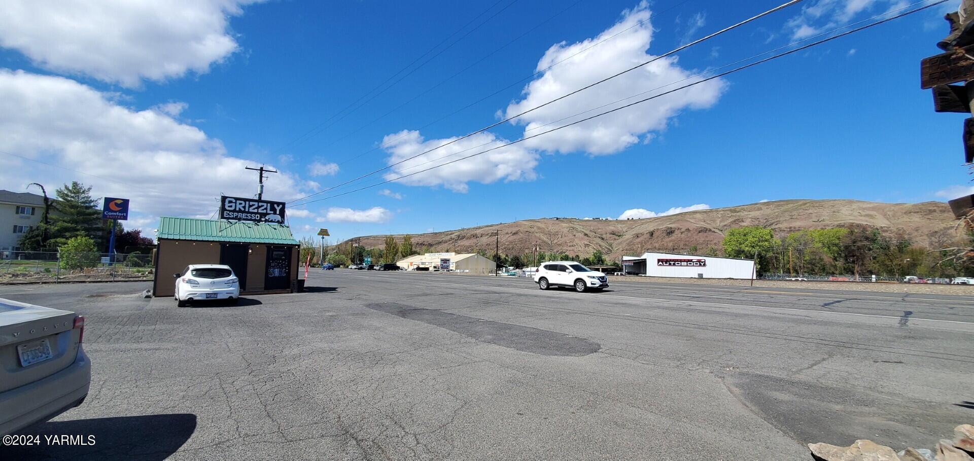 3602 Fruitvale Blvd