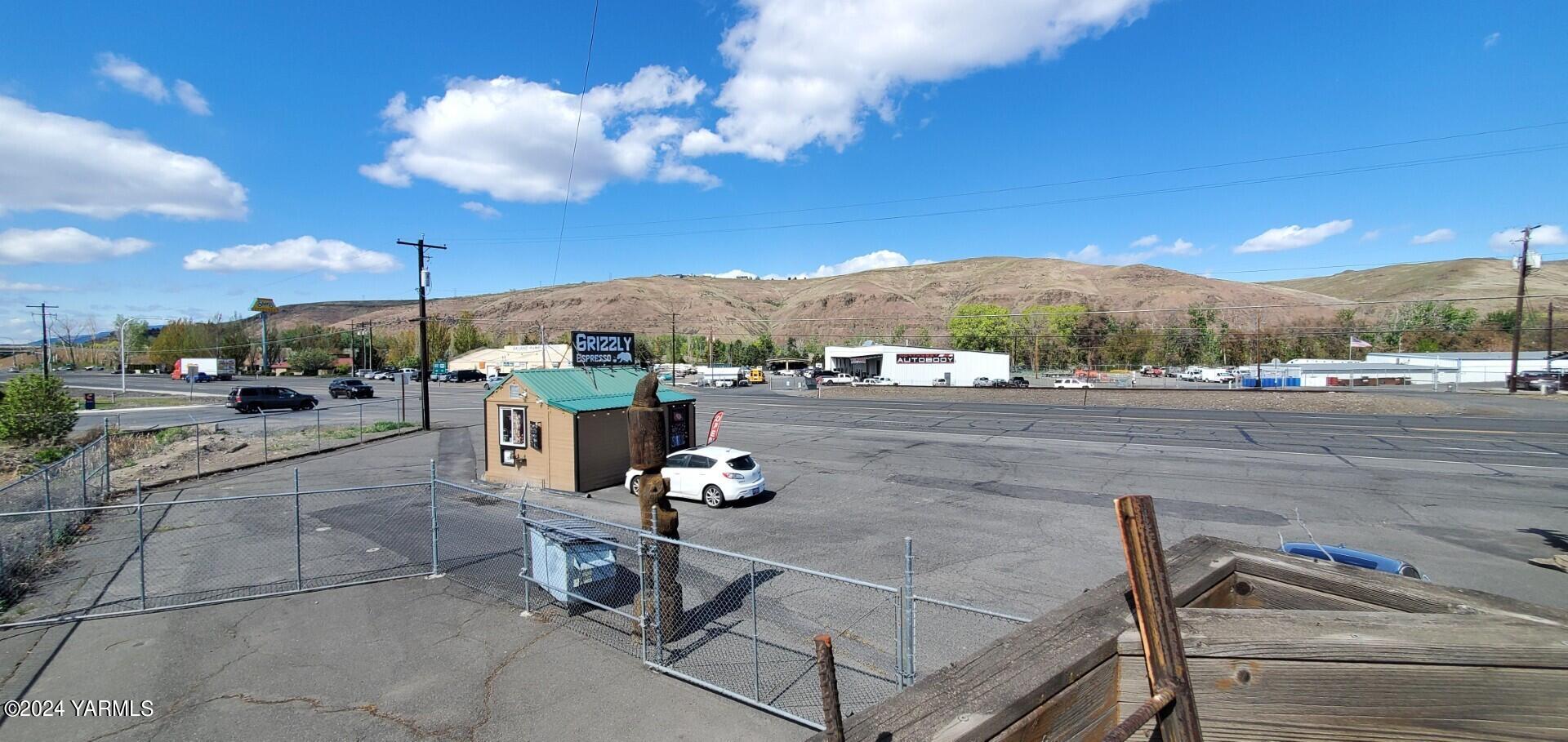 3602 Fruitvale Blvd