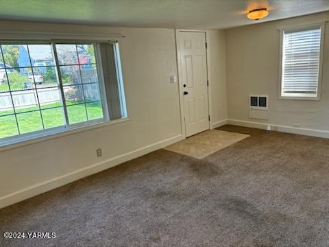 204 S 33rd Ave