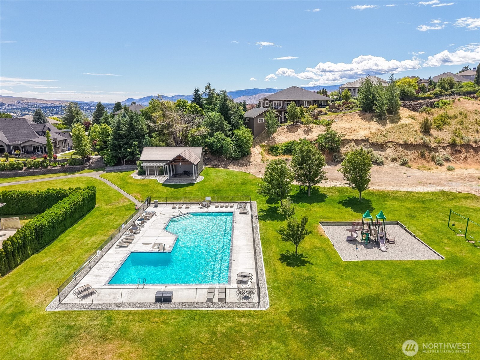 2039 Maiden Lane