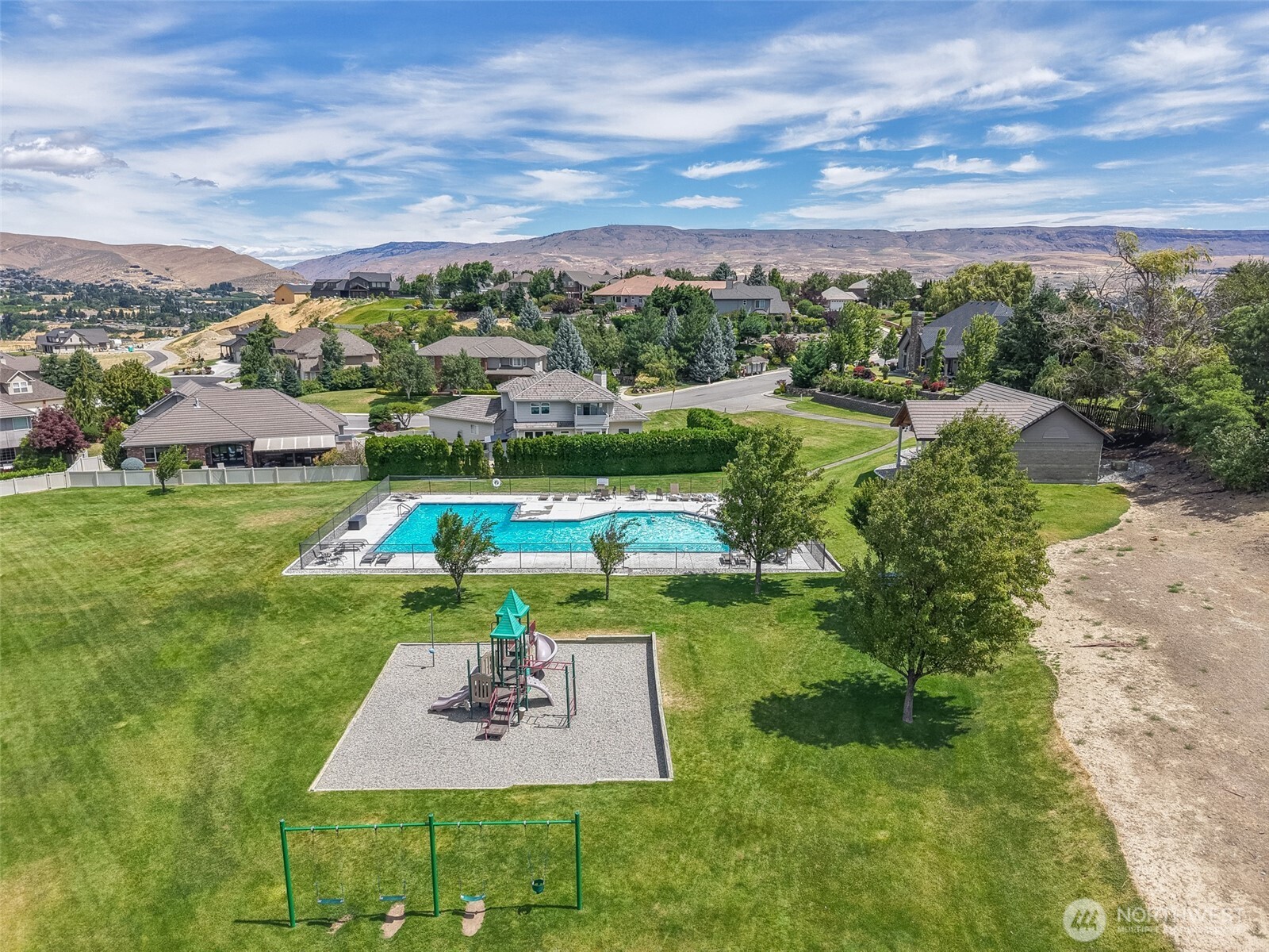 2039 Maiden Lane