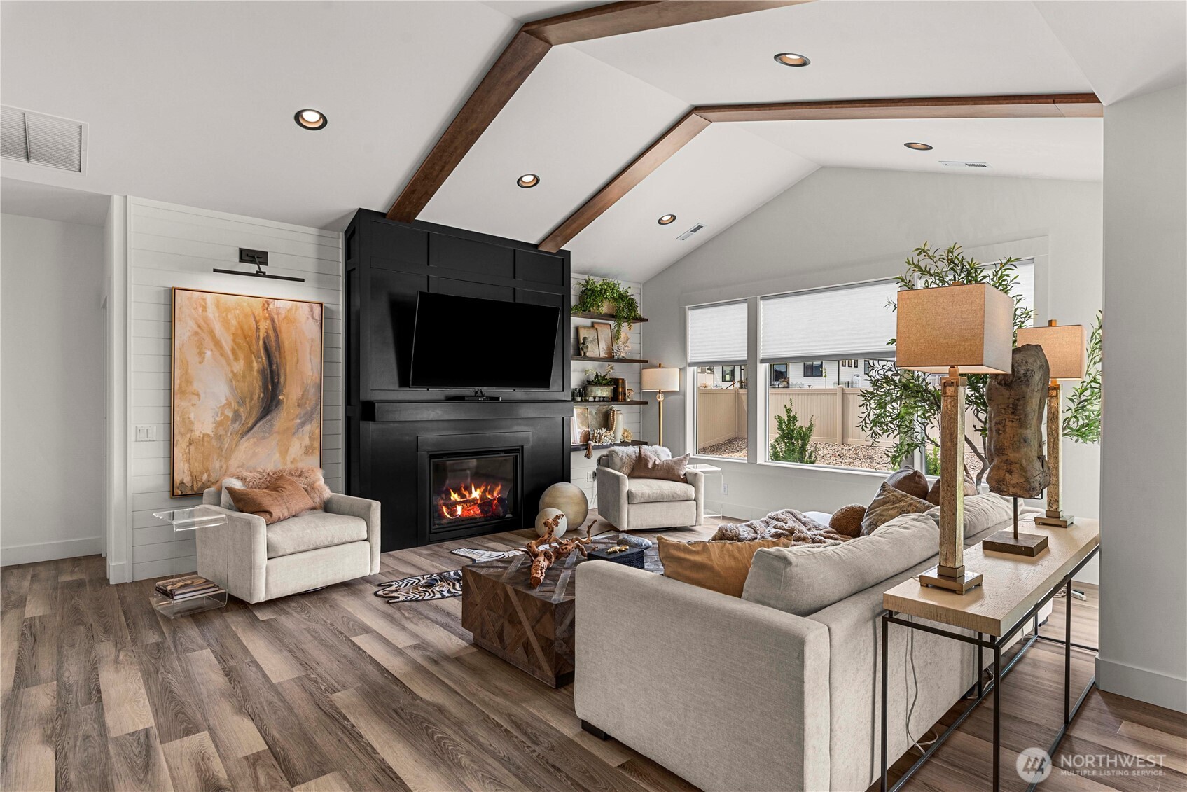 1002 Racine Springs