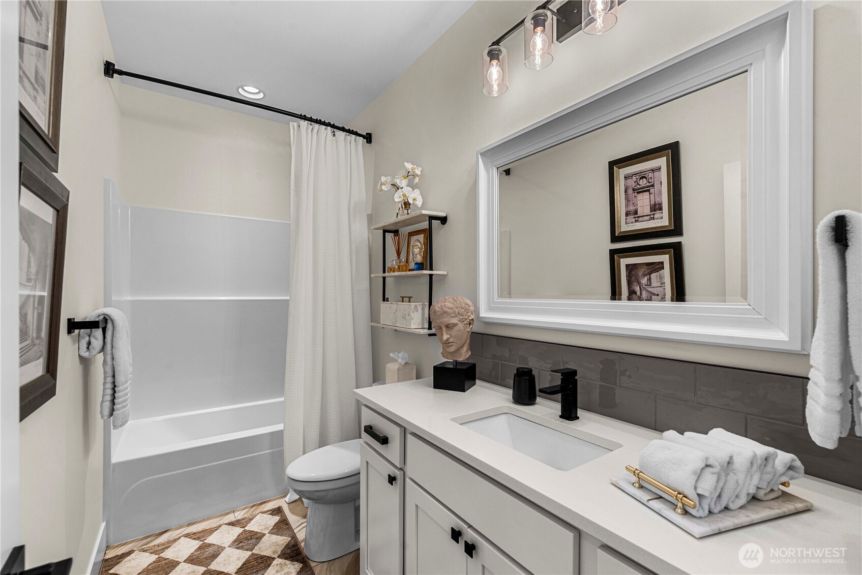 1002 Racine Springs