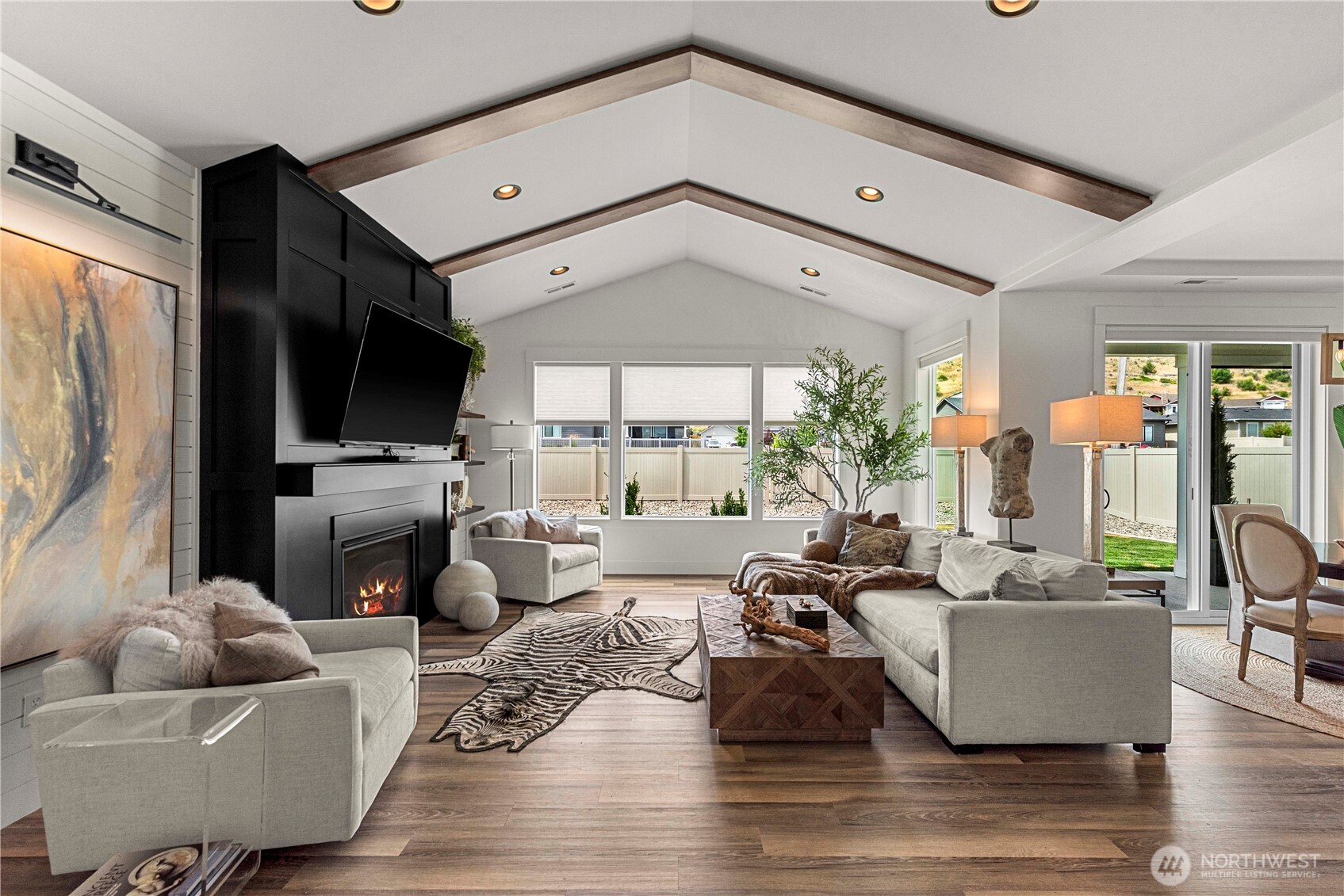 1002 Racine Springs