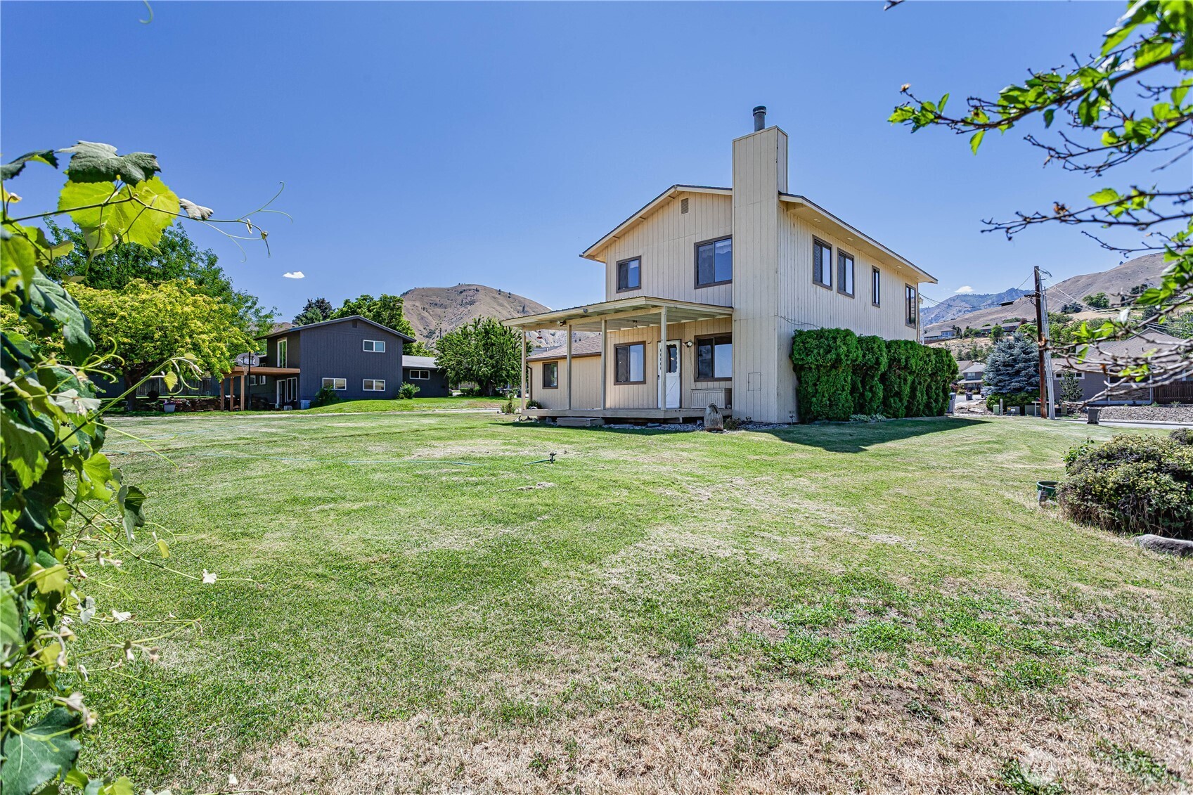 919 Woodward Drive