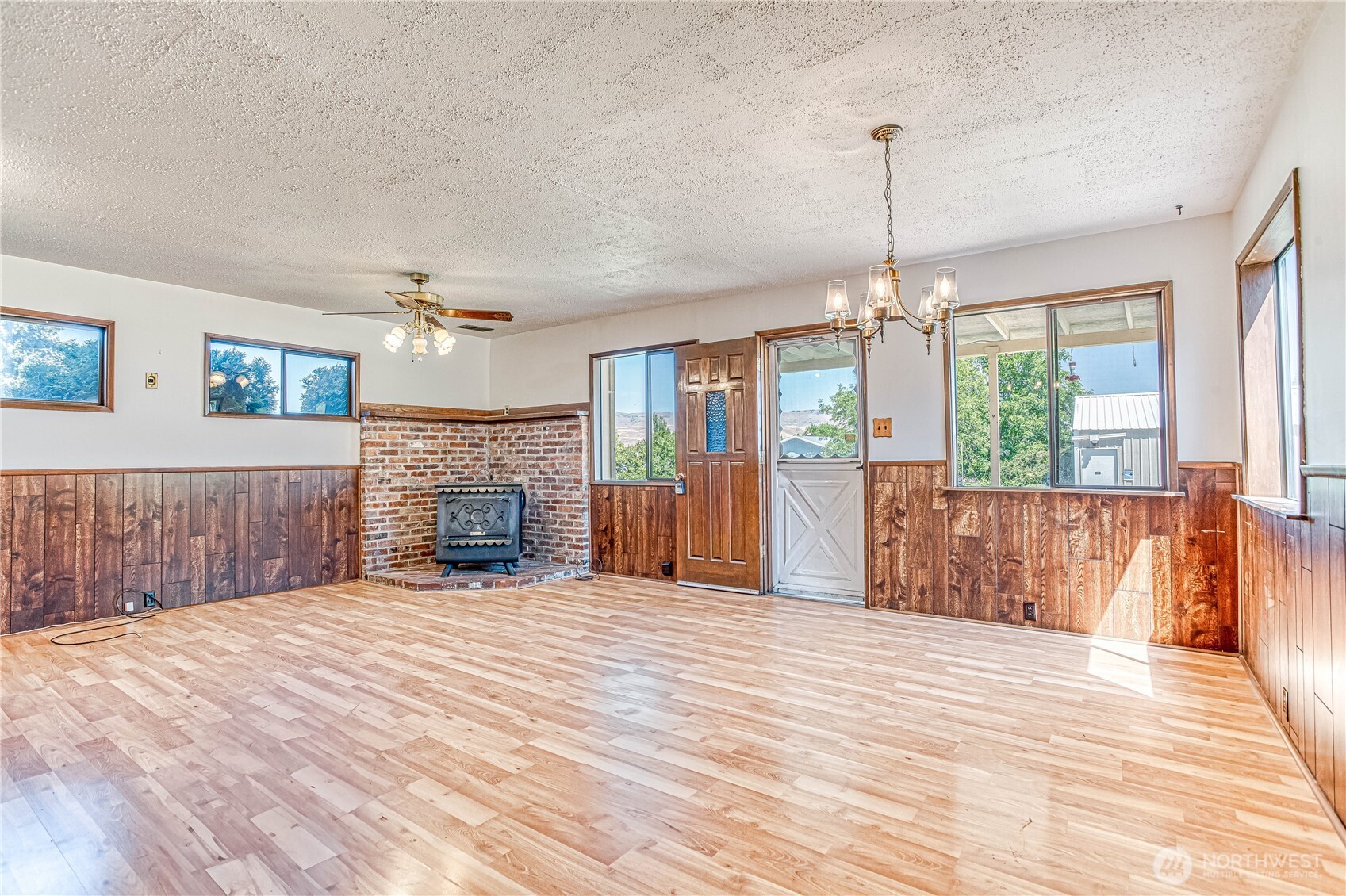 919 Woodward Drive