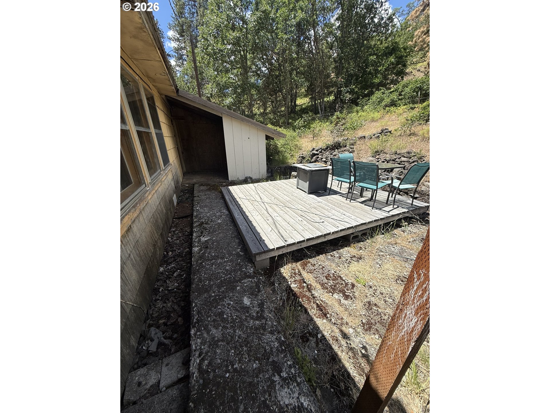 1595 HIGHWAY 97