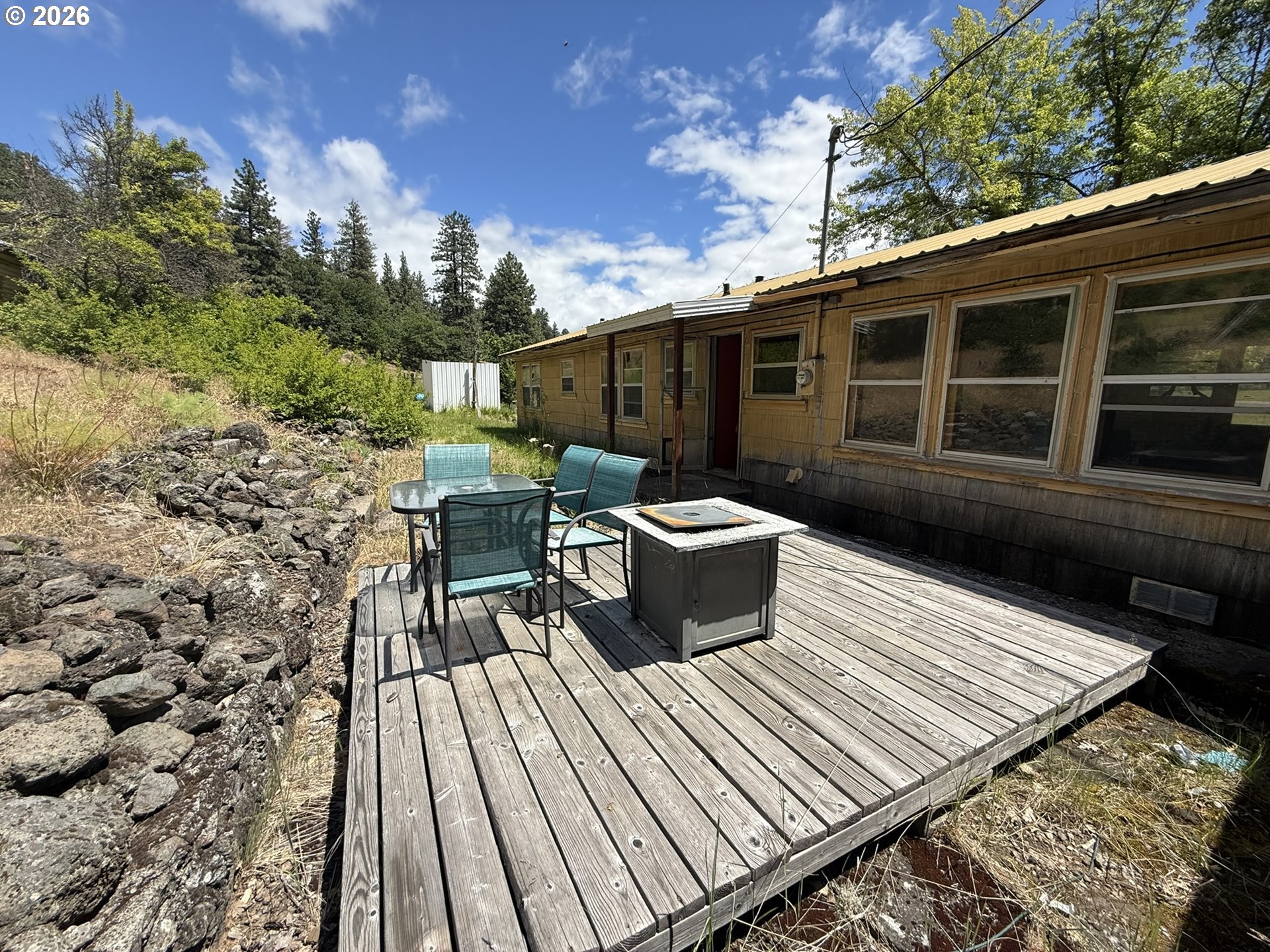 1595 HIGHWAY 97