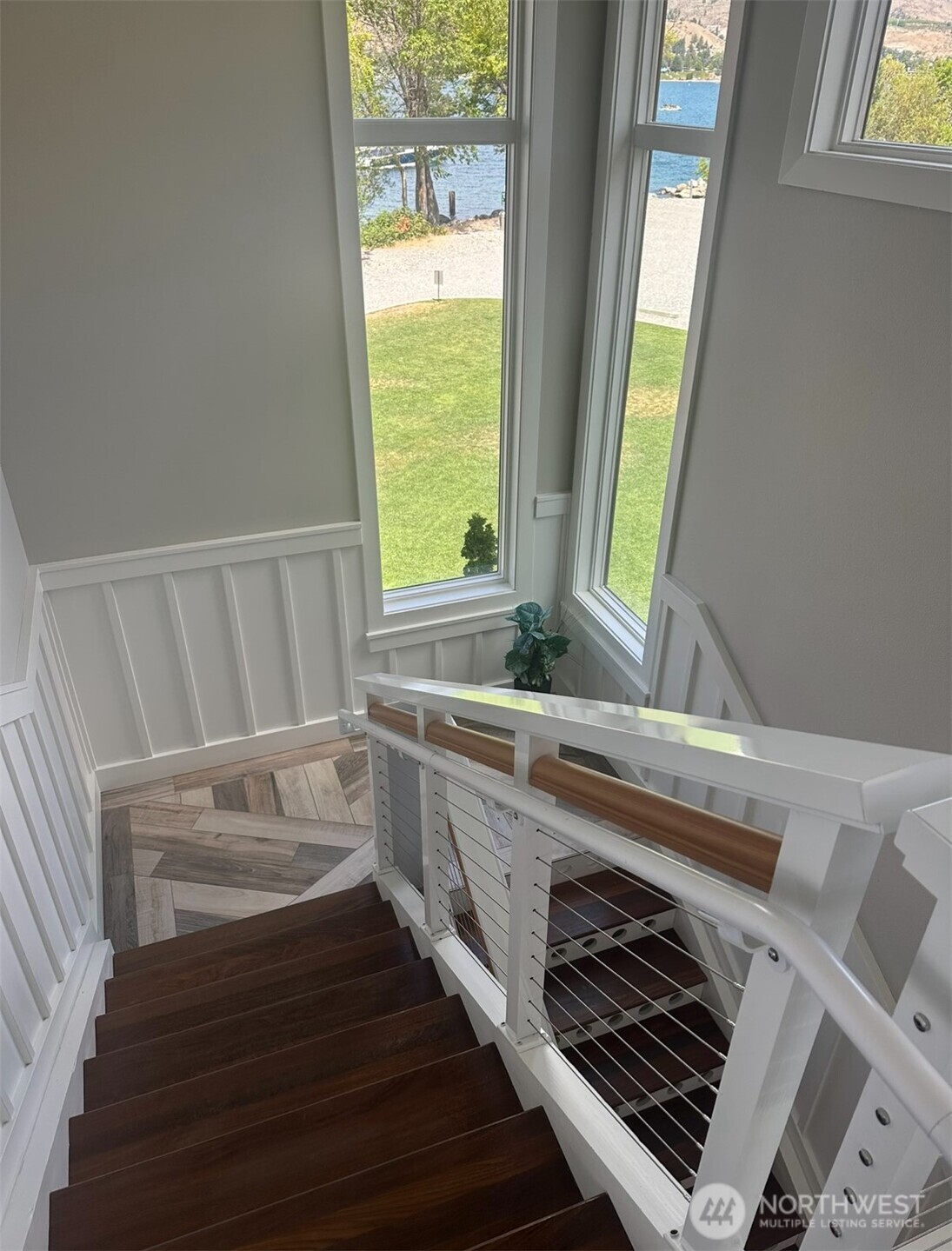 1350 W Woodin Avenue Unit: EDE2