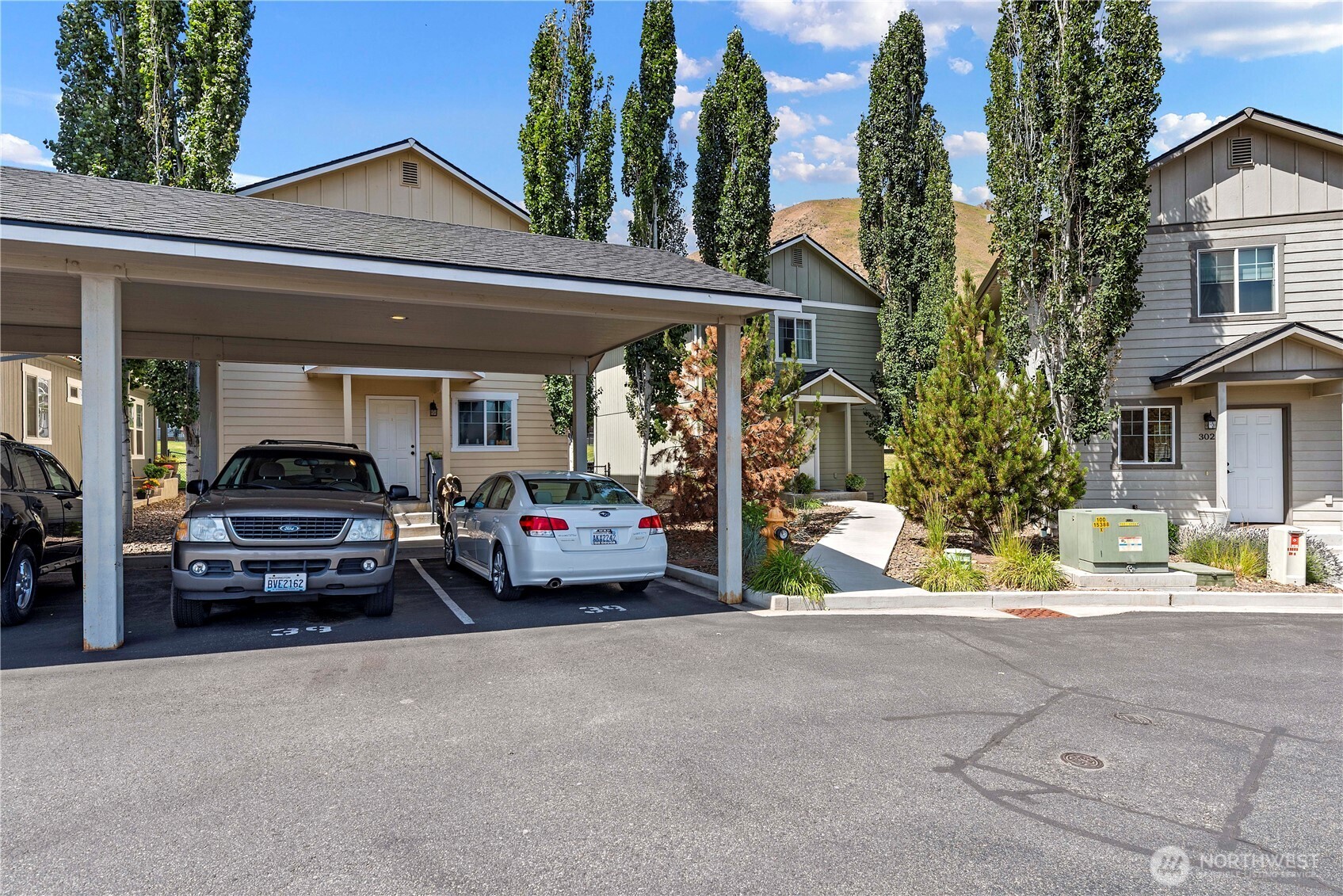 300 Saddlehorn Lane