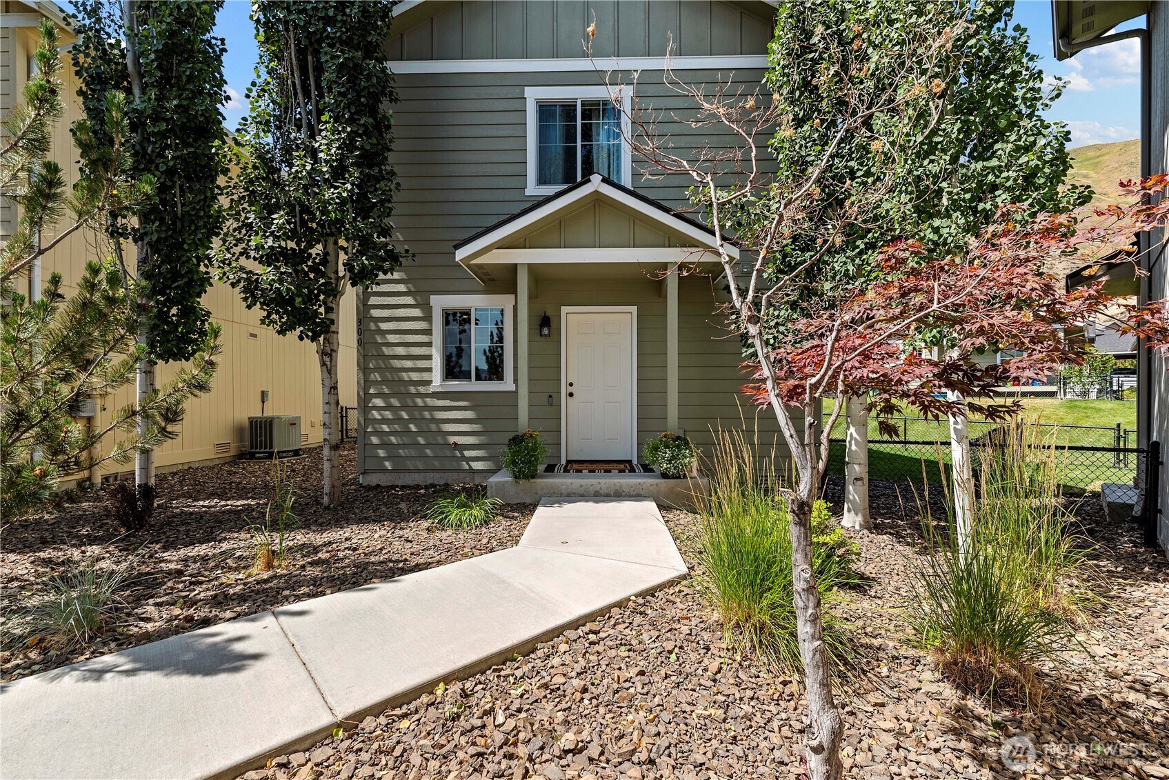 300 Saddlehorn Lane