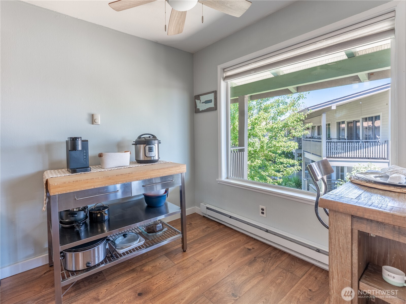 10 S Cove Avenue Unit: 21