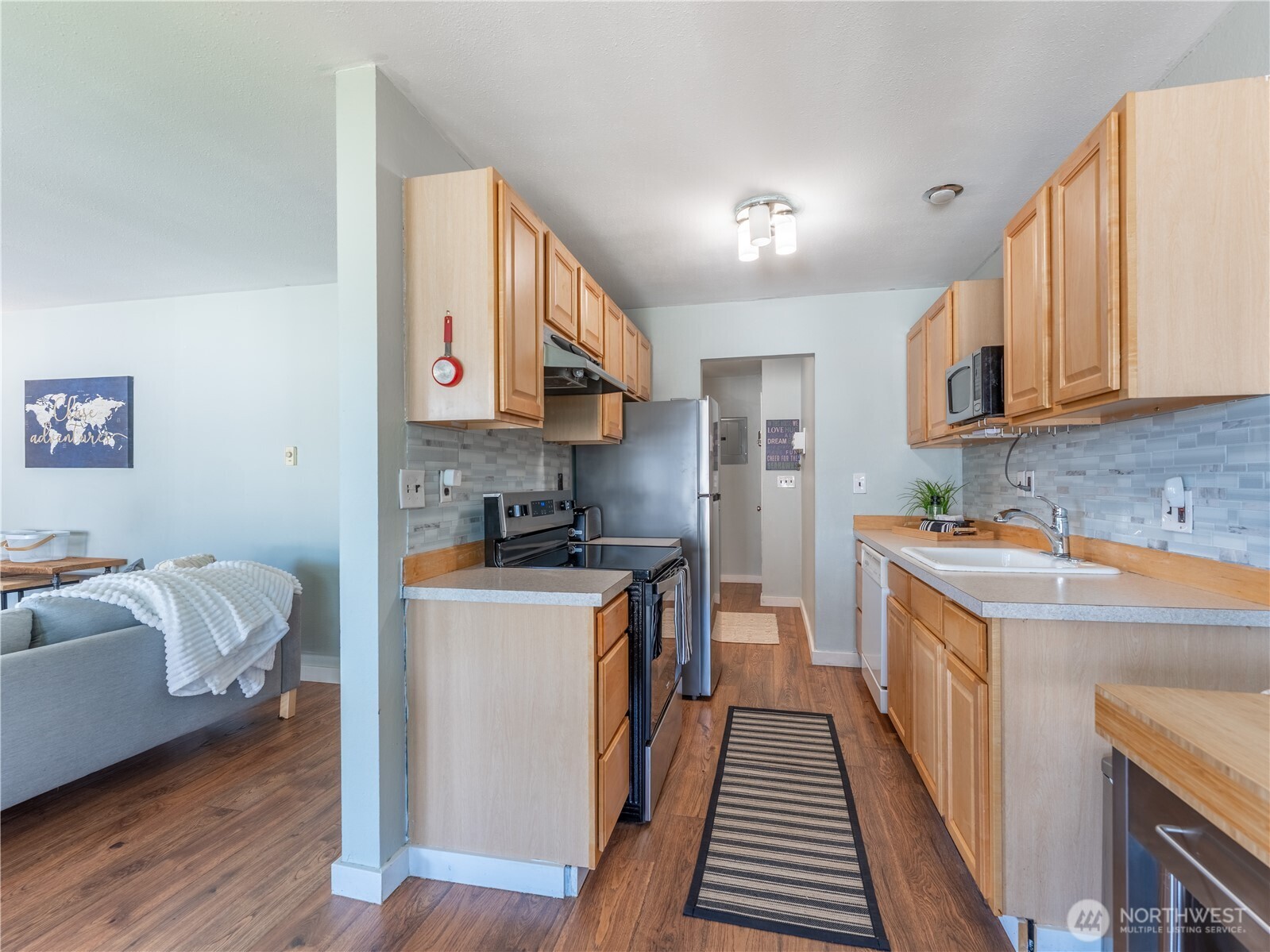 10 S Cove Avenue Unit: 21