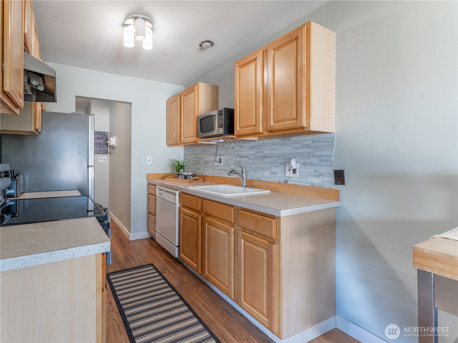 10 S Cove Avenue Unit: 21