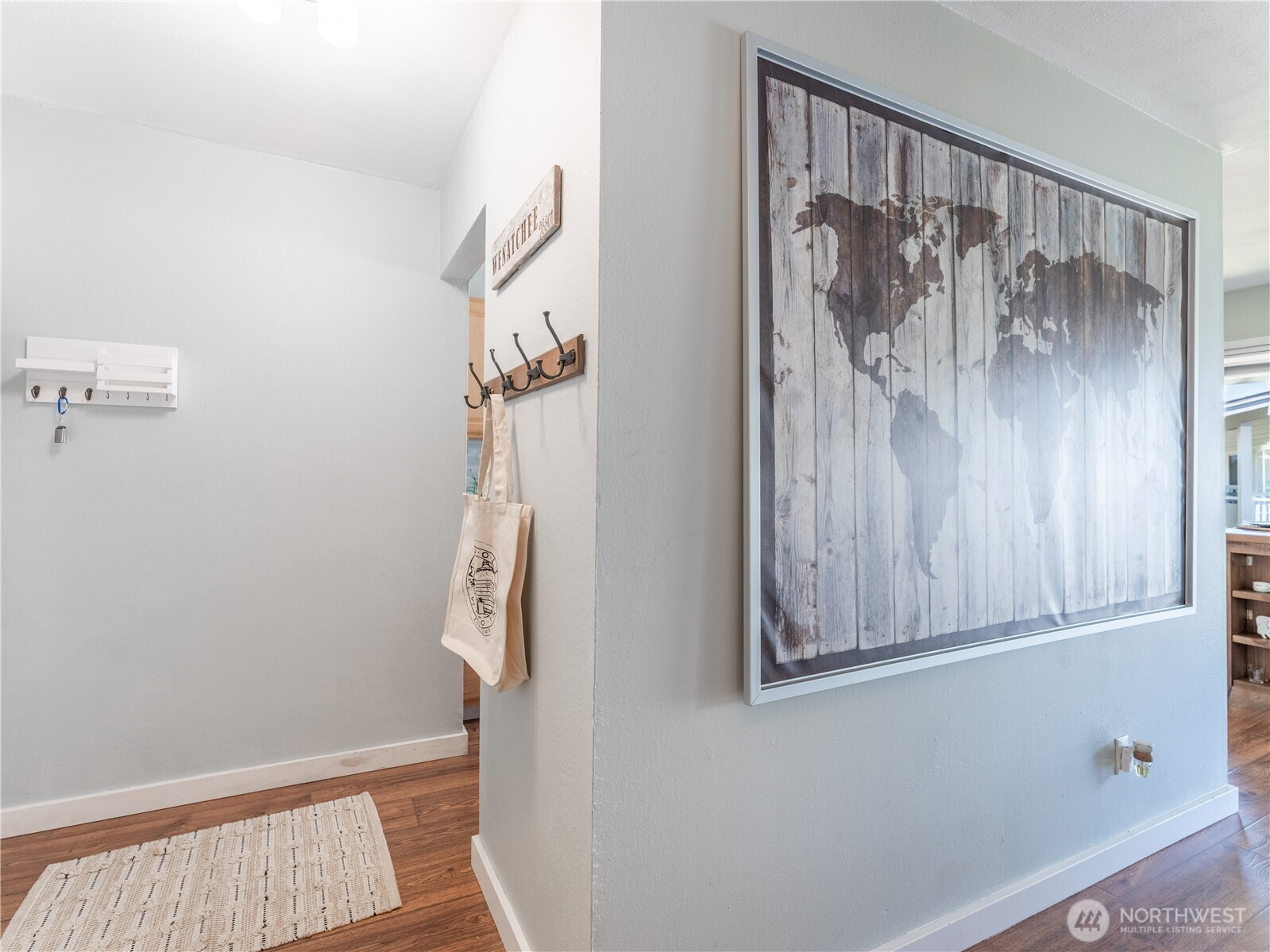 10 S Cove Avenue Unit: 21