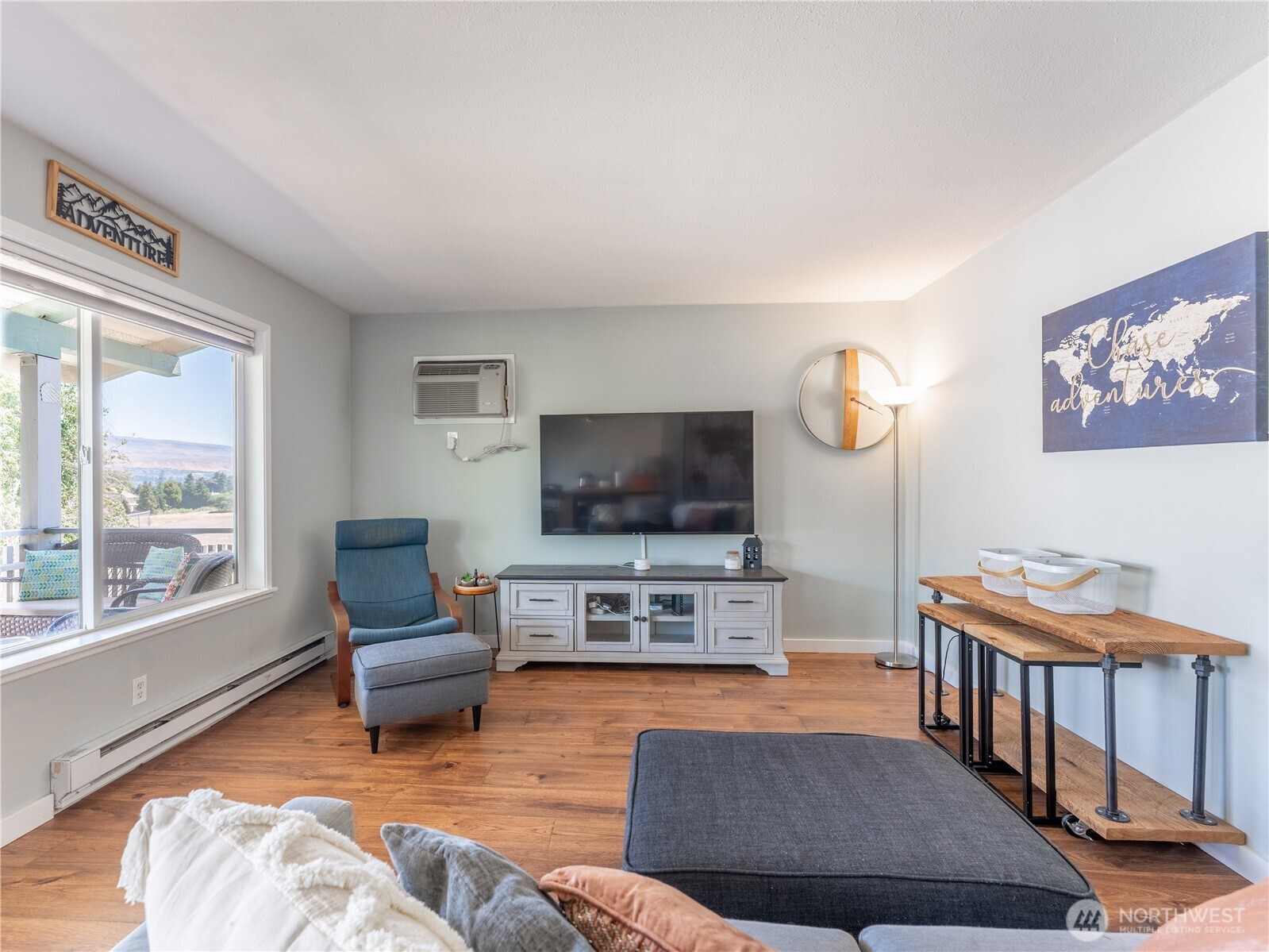 10 S Cove Avenue Unit: 21